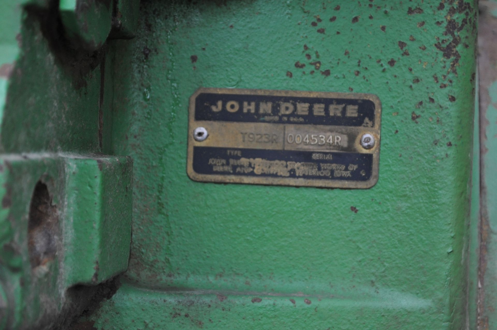 John Deere 7520 tractor, 4WD, diesel, 18.4-34 duals, original fenders, CHA, cab interior kit, 3 - Image 13 of 24