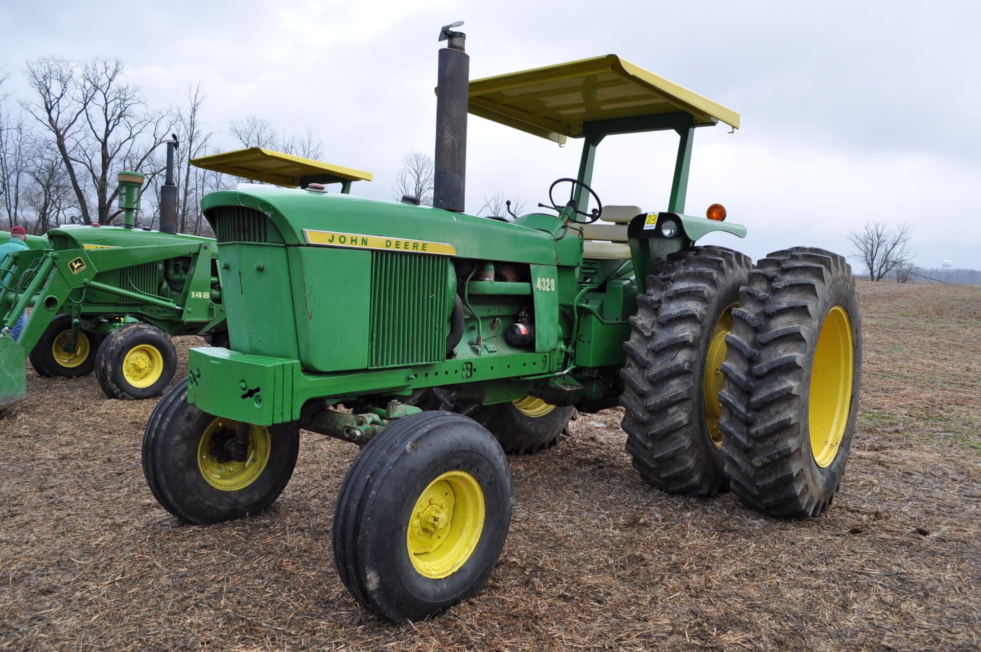 John Deere 4320 tractor, diesel, 18.4-38 duals, 10.00-16 wide front, Syncro, 2 hyd remotes, 540/1000