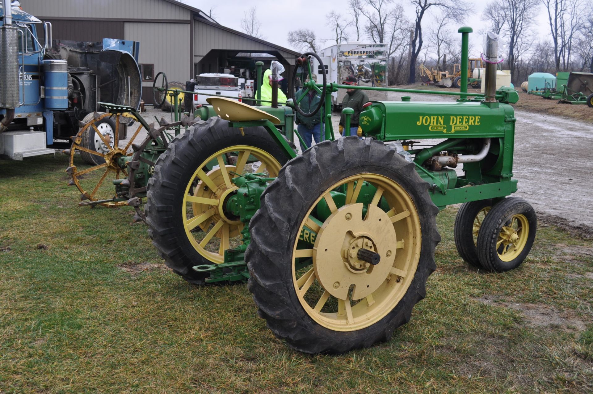 1937 John Deere Unstyled A, 11-36 tires, narrow front, 540 pto, SN 457396 - Image 3 of 12