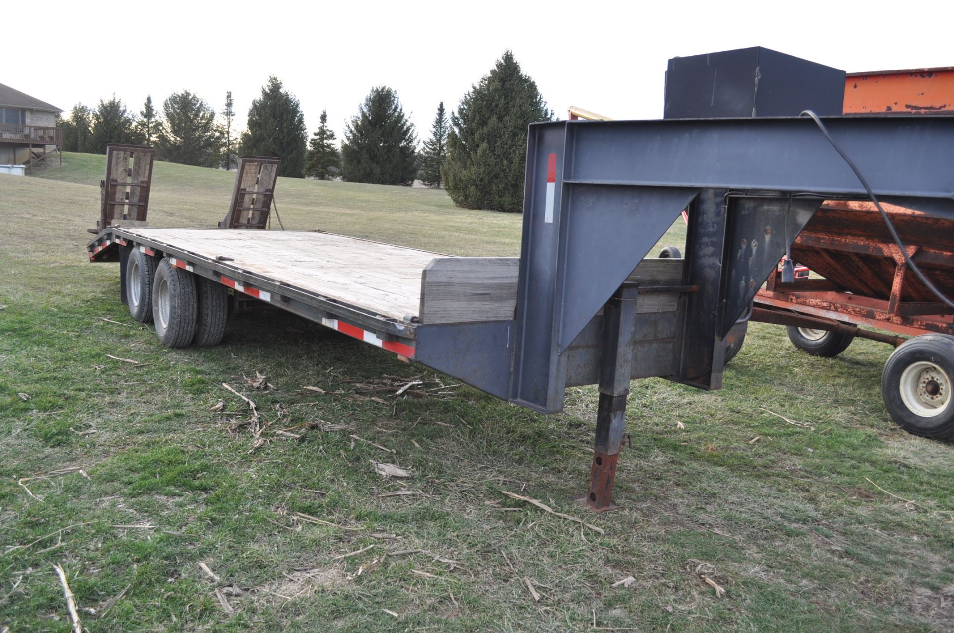 8’ x 20’+5’ gooseneck trailer, dual tandem, ramps, movable dovetail, NO TITLE - Image 2 of 11