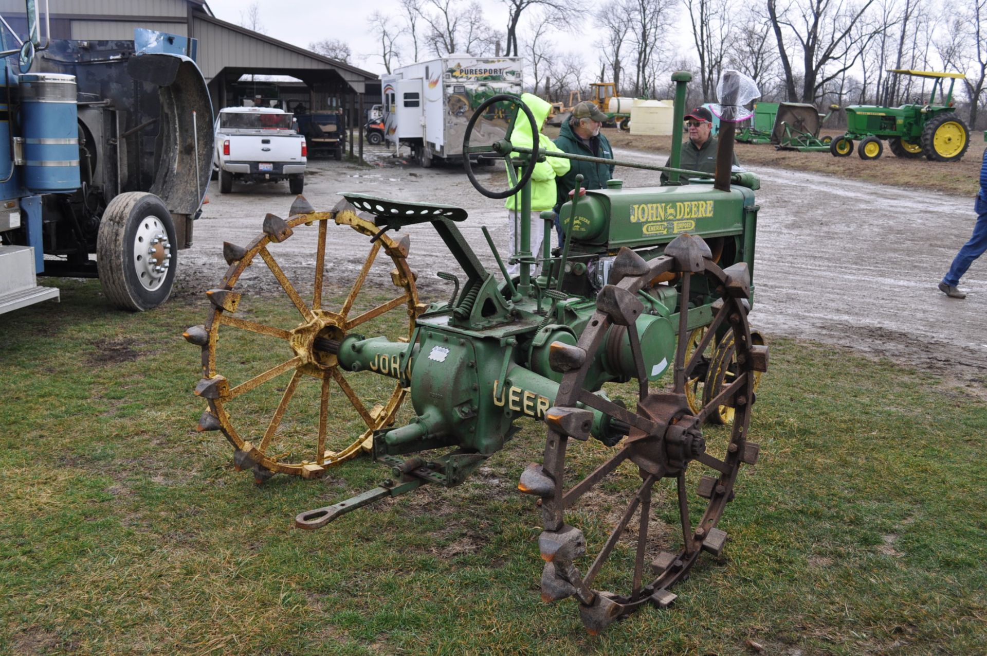 1937 John Deere Unstyled B, steel wheels, narrow front, SN B-34364 - Image 3 of 11