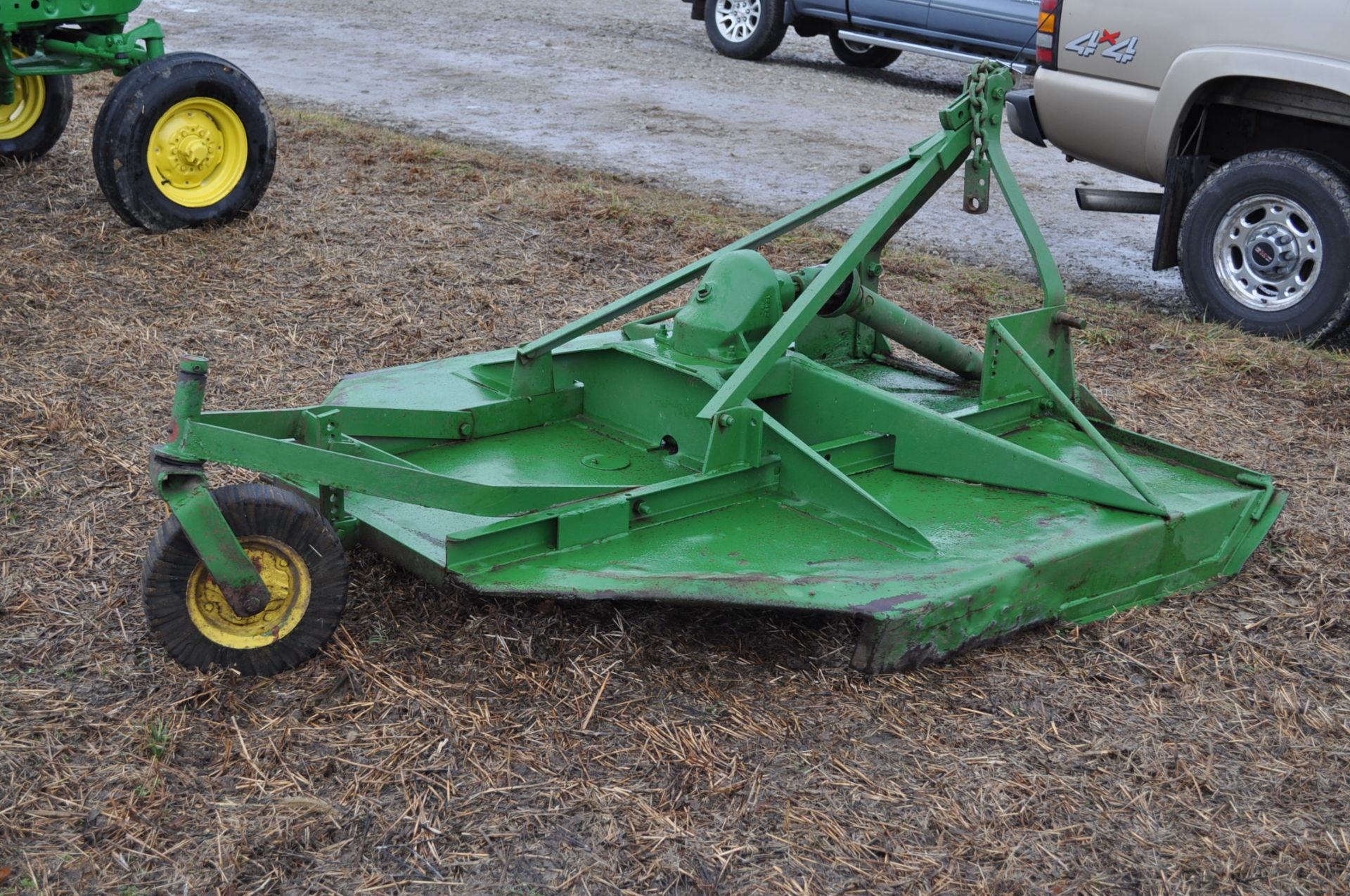 6’ John Deere 3pt. rotary mower - Image 3 of 7