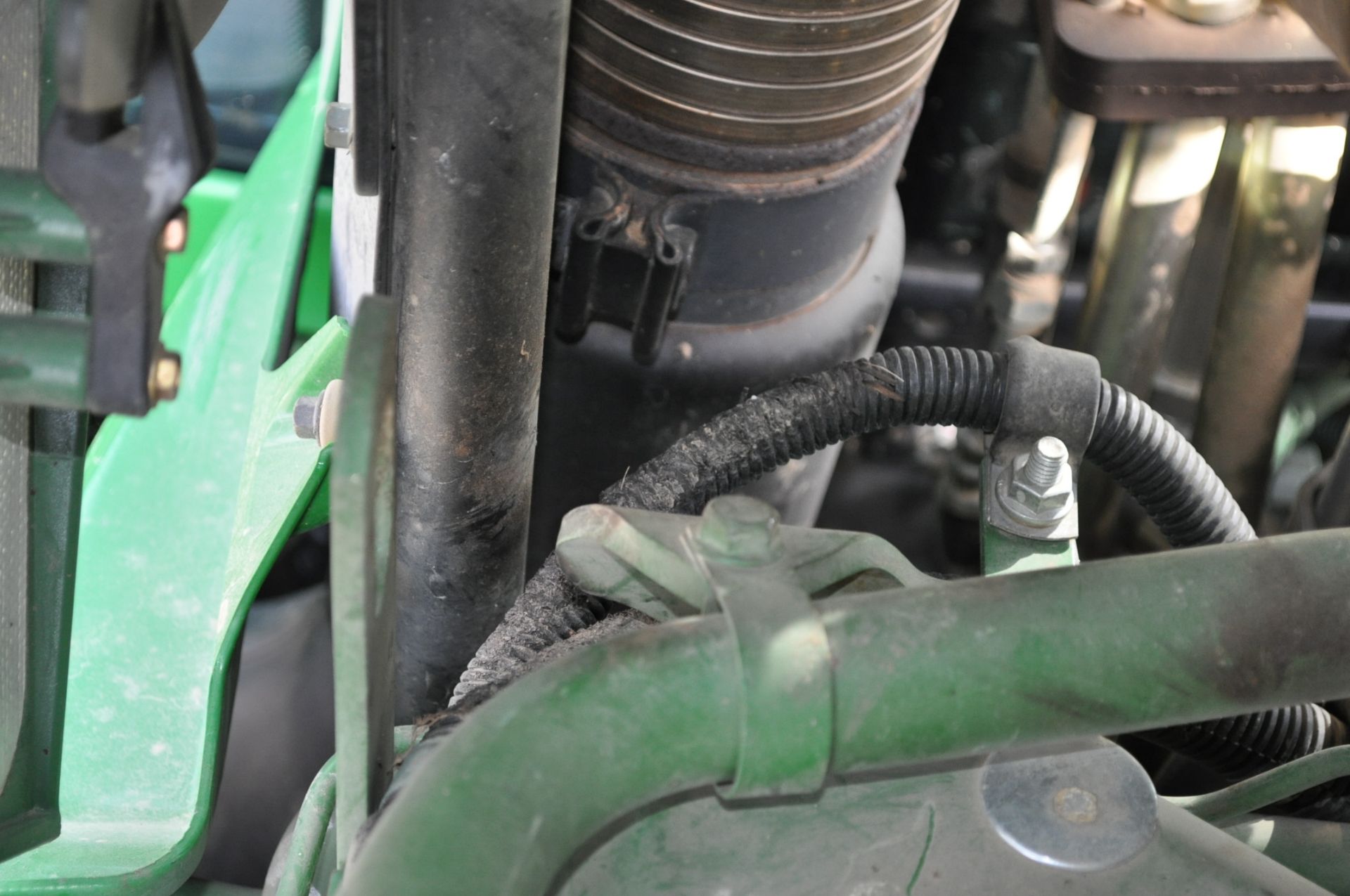 2014 John Deere 4730 Sprayer, **small fire under hood** 380/90R46 tires, 800 gallon ss tank - Image 27 of 28
