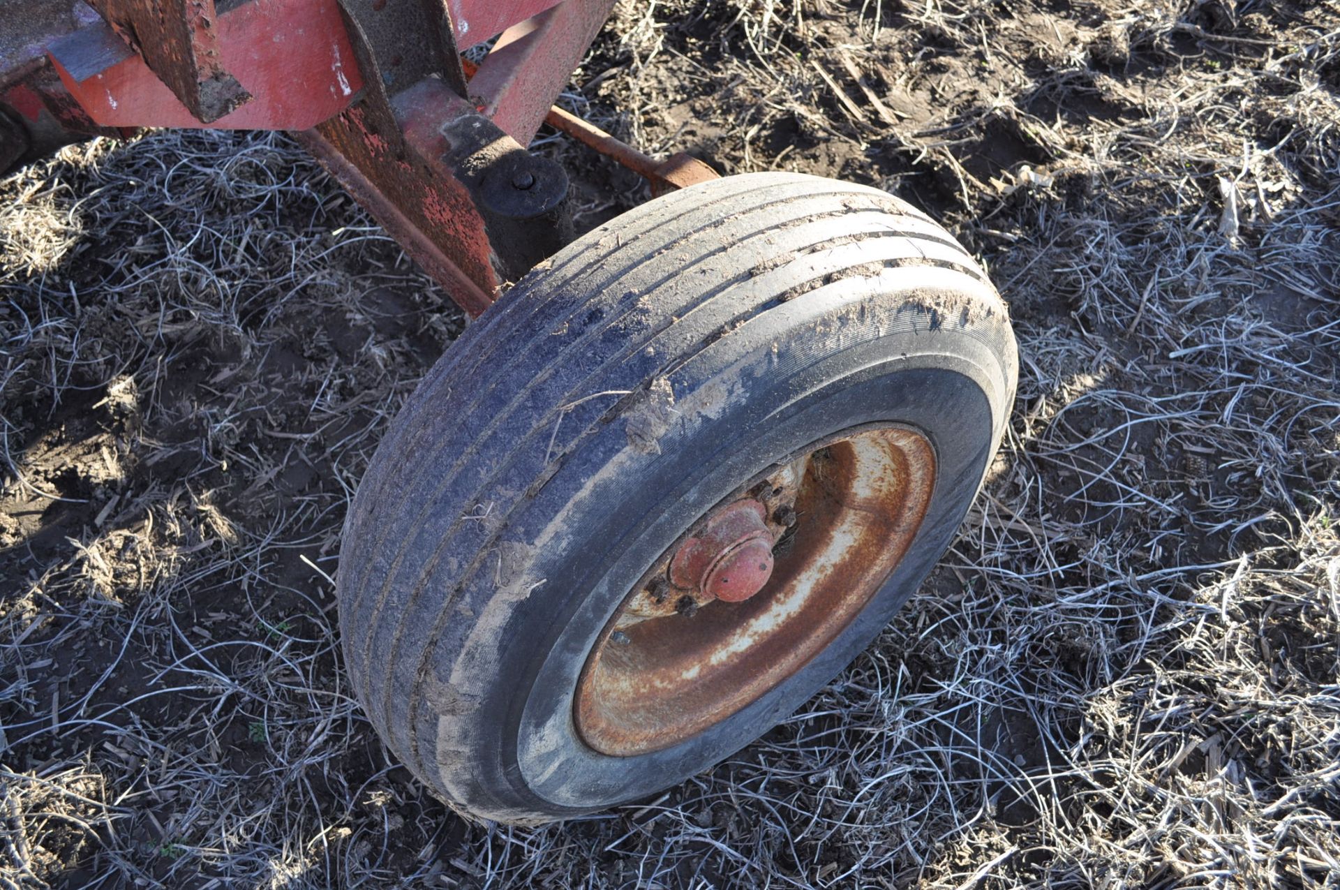 200 bu J&M Gravity wagon on Coby gear - Image 5 of 10