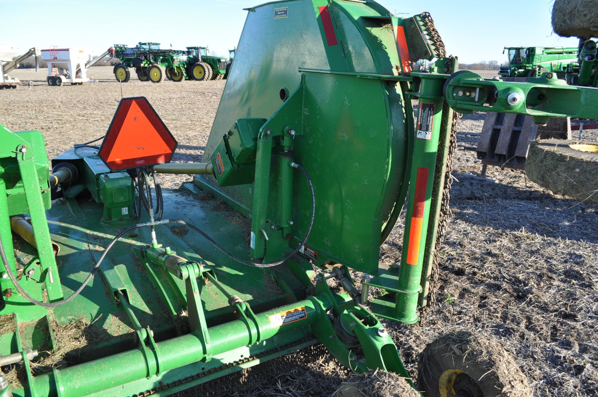 15’ John Deere CX15 Rotary Mower, small 1000 pto, stump jumpers, chains front and rear, airbag - Image 8 of 10