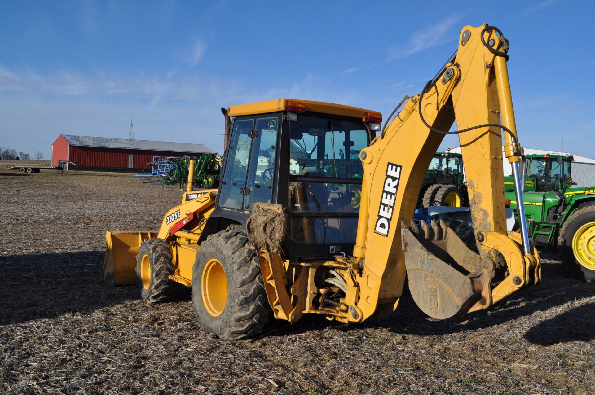 John Deere 310SE Backhoe, 4X4, Cab, heat, rubber and steel outriggers, sells with 24 inch WB Bucket, - Image 2 of 22