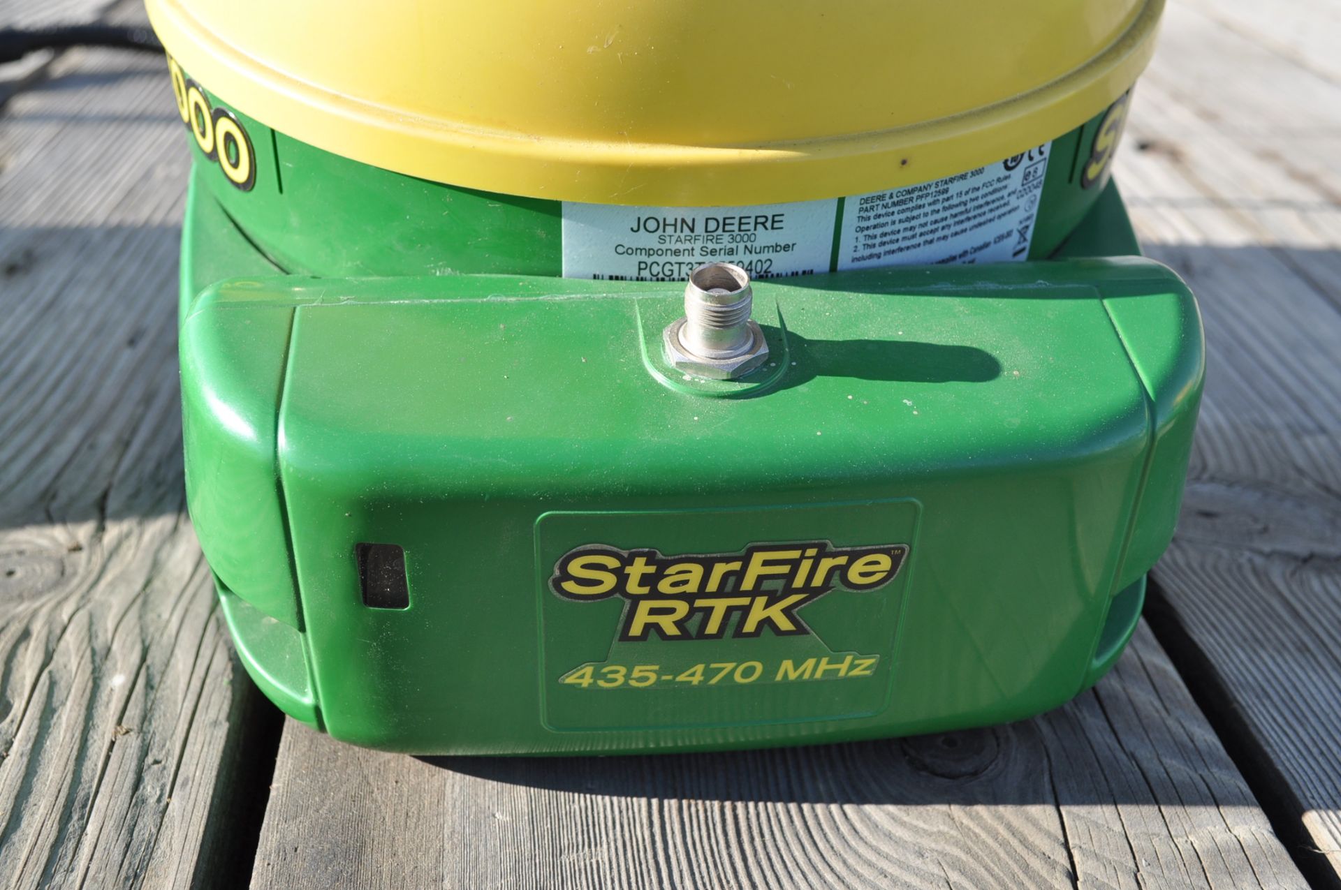 Starfire 3000 SF1, SF2 Ready, RTK, 450 radio, SN PCGT3TA559402 - Image 4 of 4