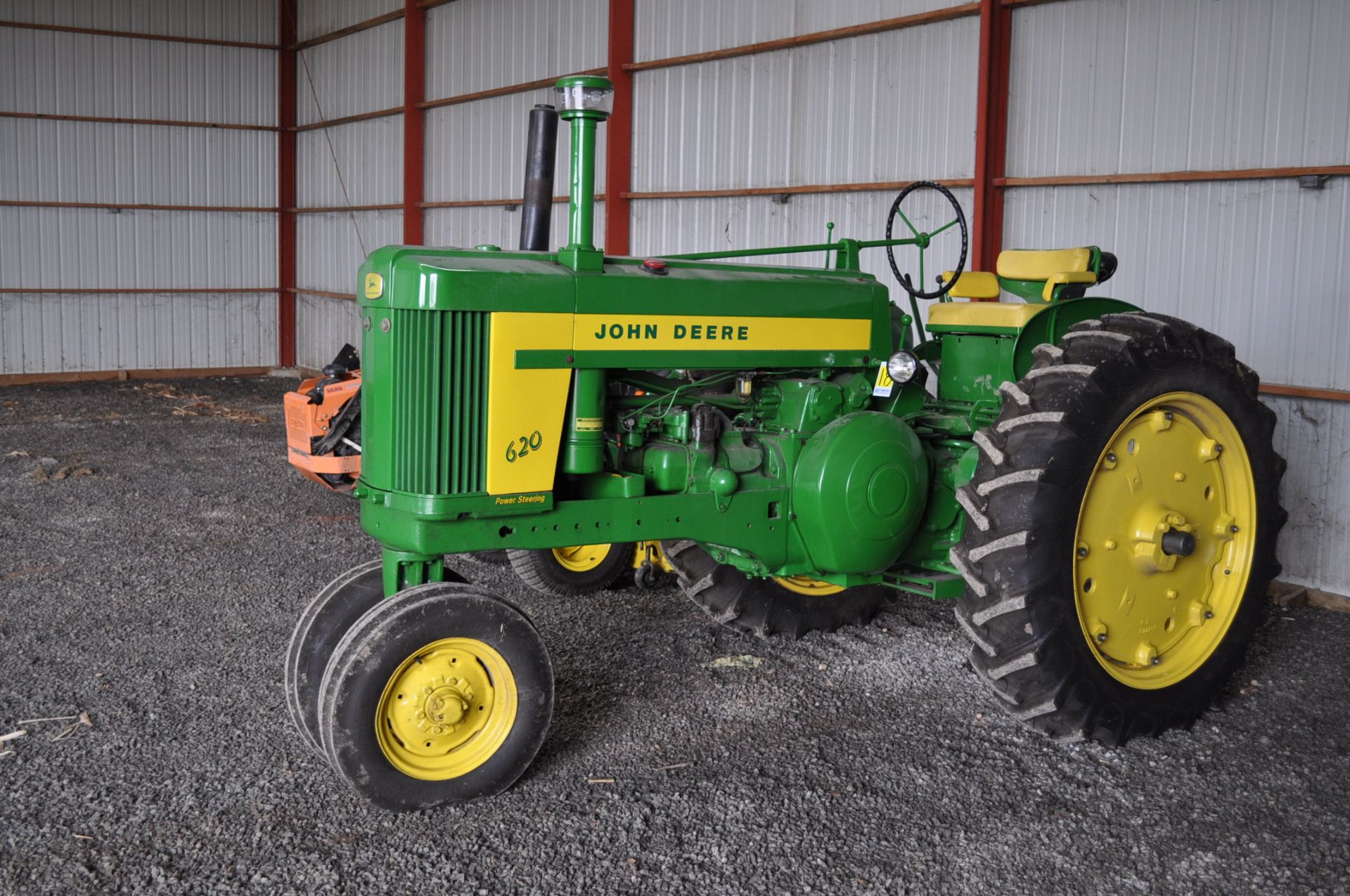 John Deere 620 Tractor, power steering, 3 pt with missing top link and lower arms, Pto, 1 hyd - Image 10 of 12