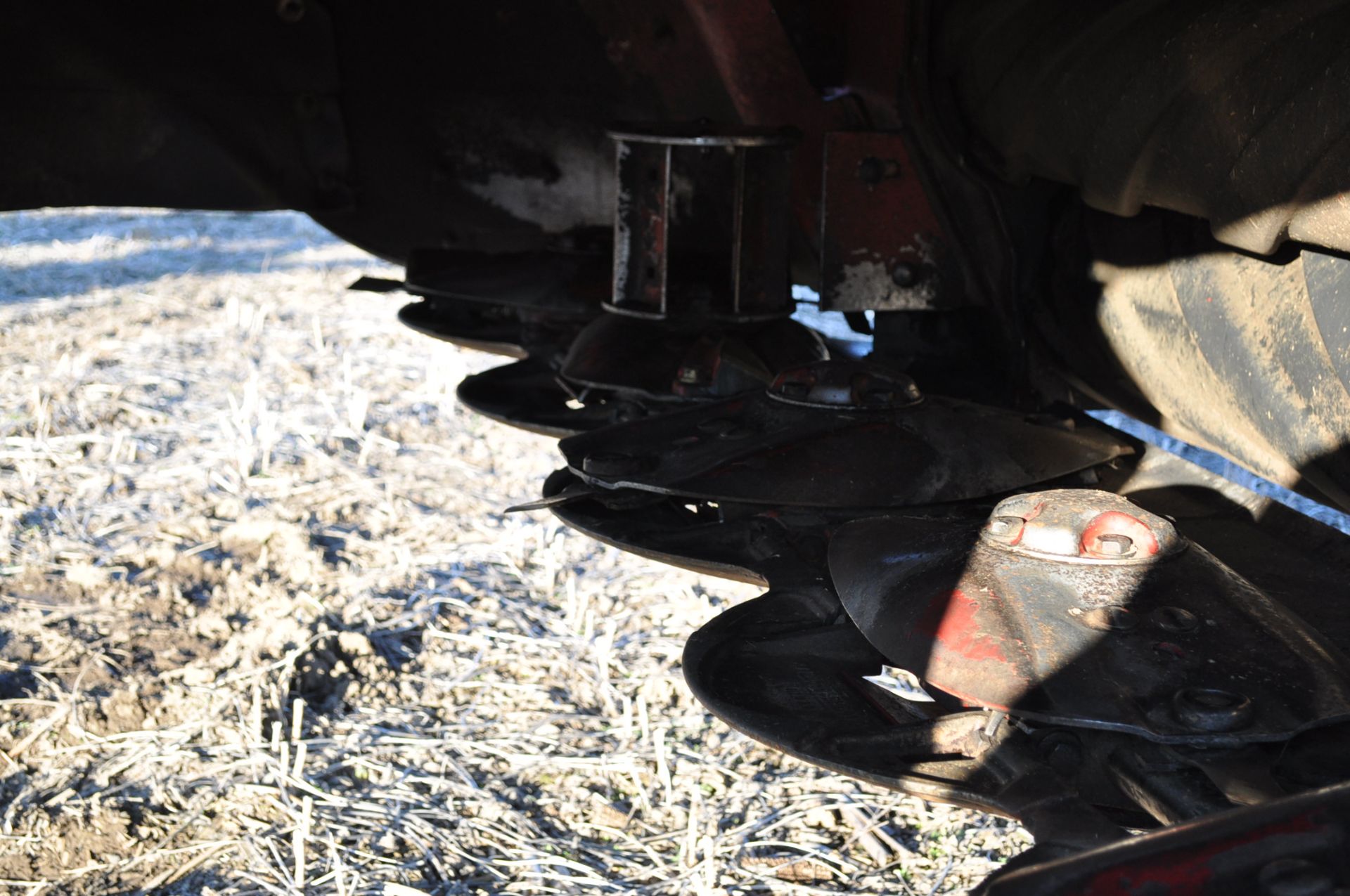 2014 New Holland 316 Mow Max II 16’ discbine, rubber on rubber rolls, center pivot, drawbar hitch, - Image 10 of 18