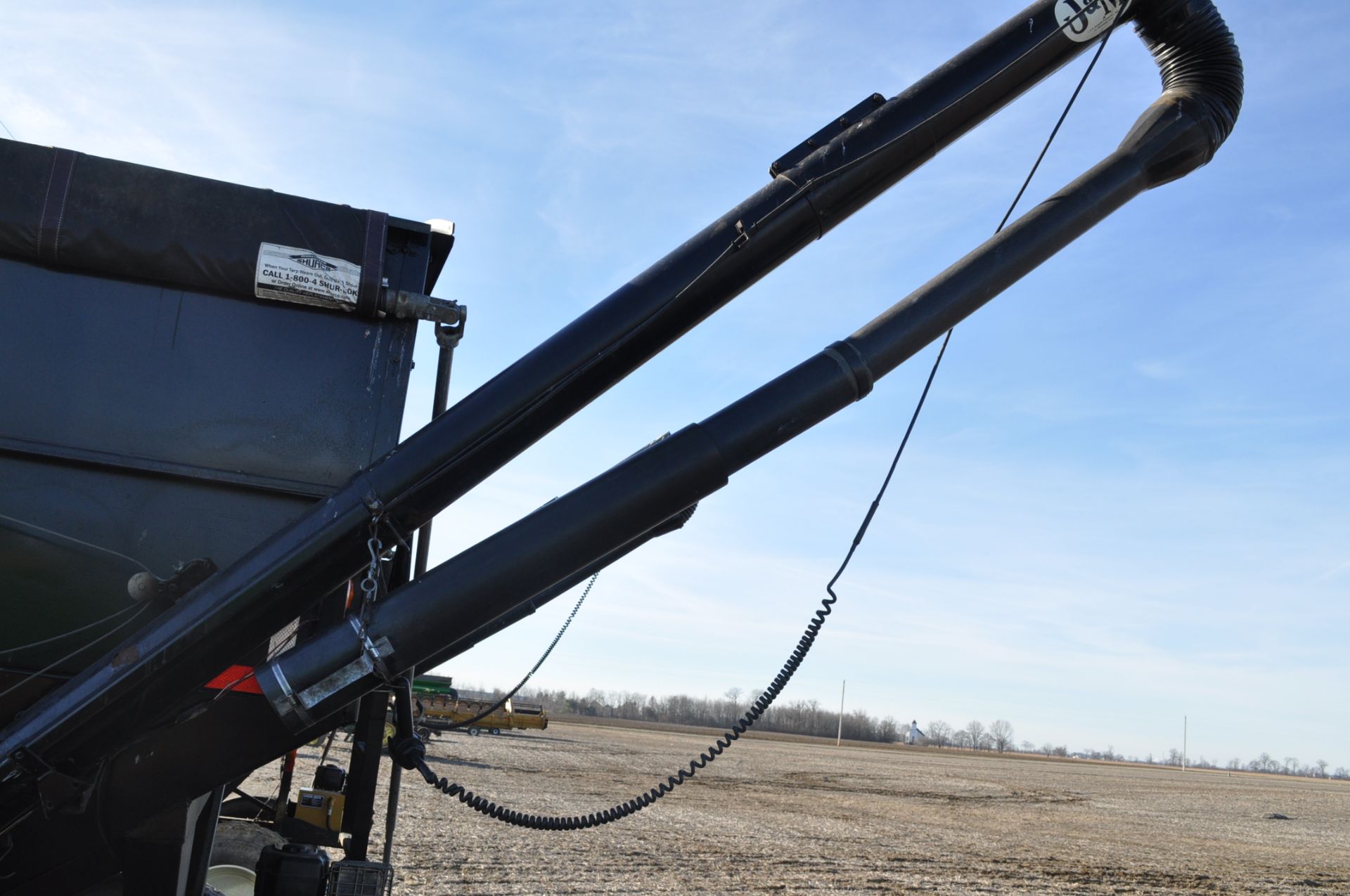 J & M 350 gravity seed wagon, 11 R 24.5 tires, 15’ poly cup auger, 3 section spout, Augermate hyd - Image 13 of 19