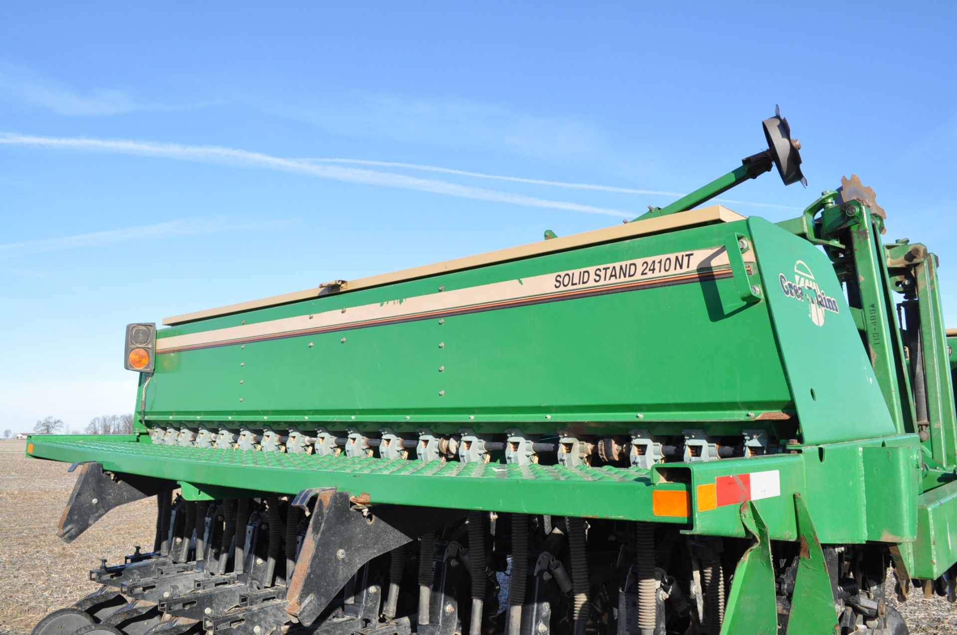 24’ Great Plains Solid Stand 2410NT drill, no-till coulters, seed loc wheel, single rubber press - Image 16 of 17