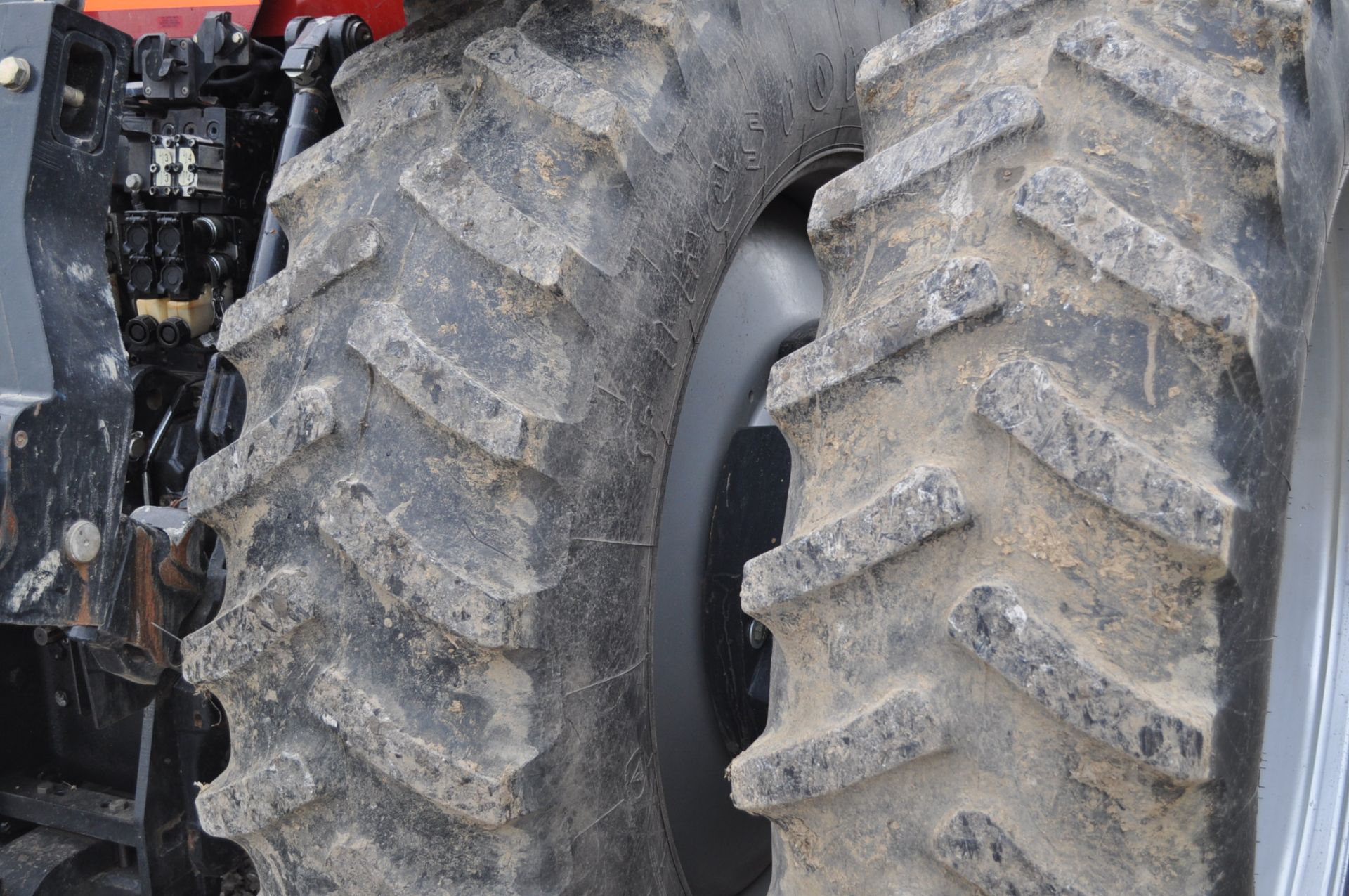 Case IH Magnum 225 tractor, MFWD, 480/80 R 46 duals, 380/85 R 34 front, CVT, 4 hyd remotes, 540/1000 - Image 7 of 27