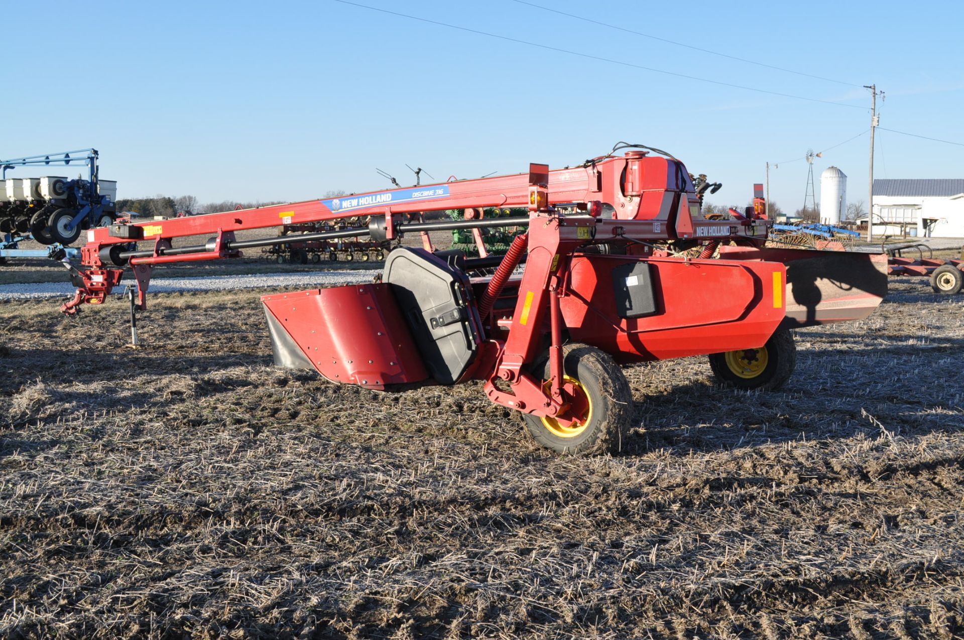 2014 New Holland 316 Mow Max II 16’ discbine, rubber on rubber rolls, center pivot, drawbar hitch, - Image 2 of 18