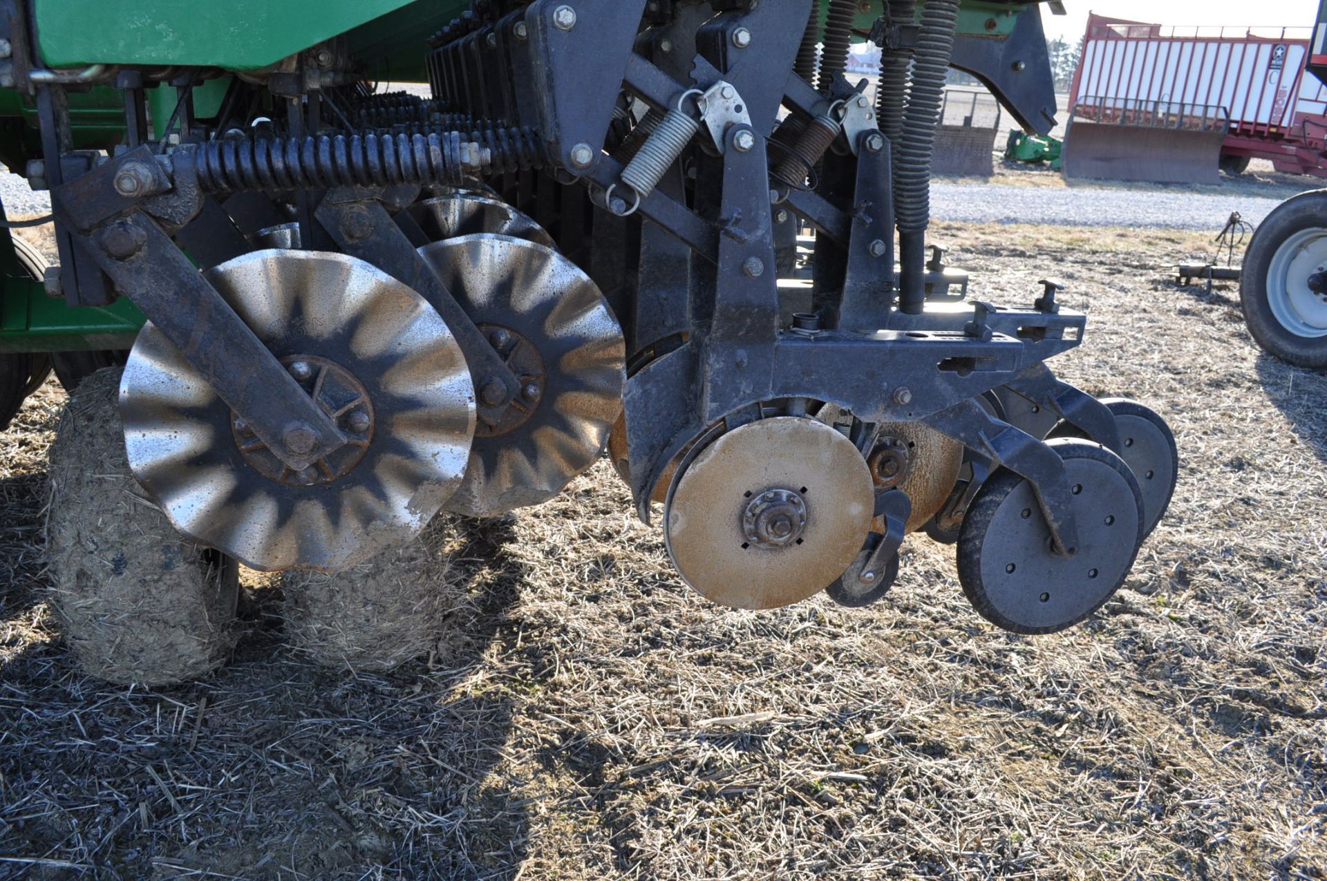 24’ Great Plains Solid Stand 2410NT drill, no-till coulters, seed loc wheel, single rubber press - Image 14 of 17