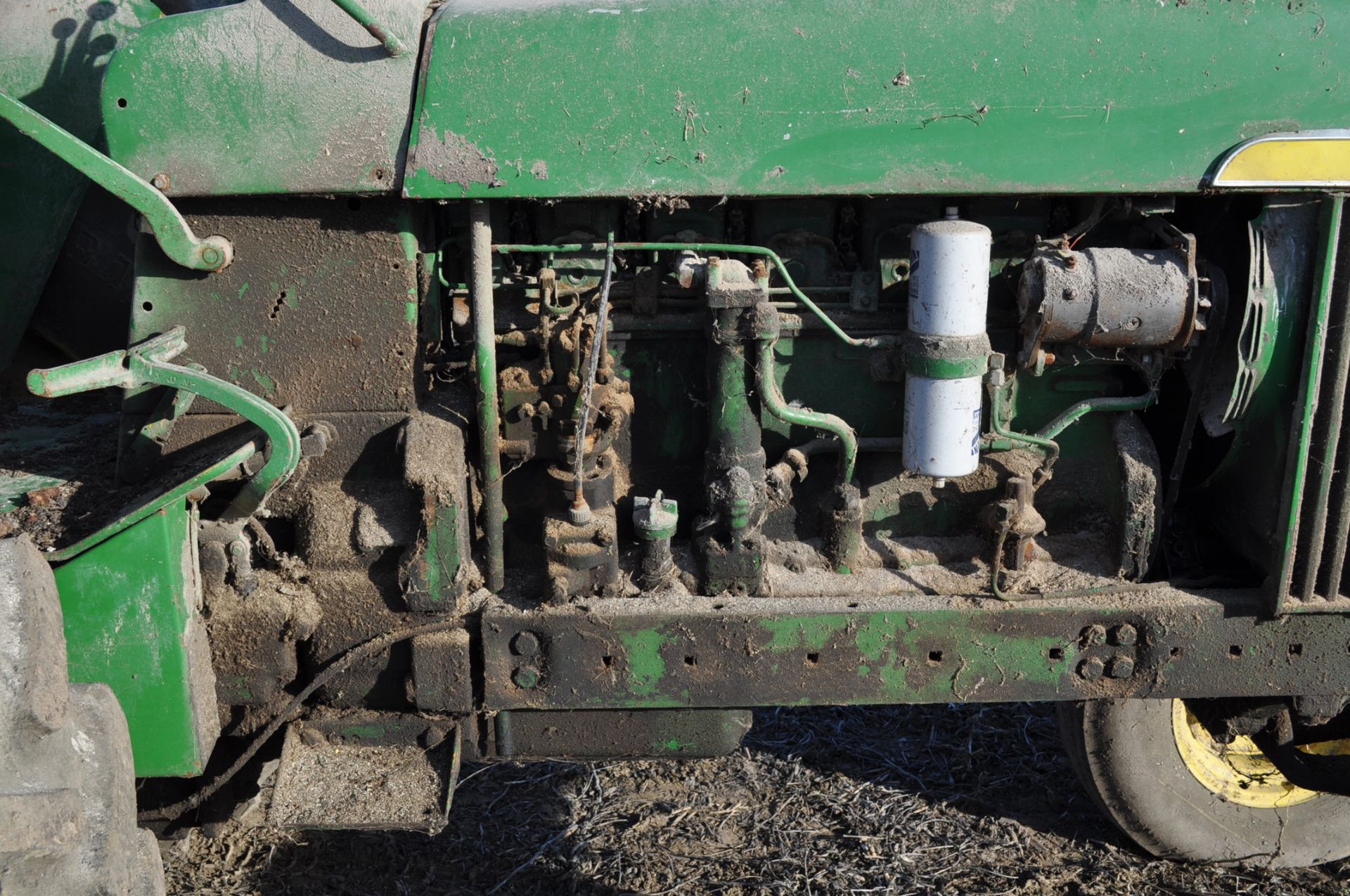 John Deere 4020 parts tractor - Image 12 of 20