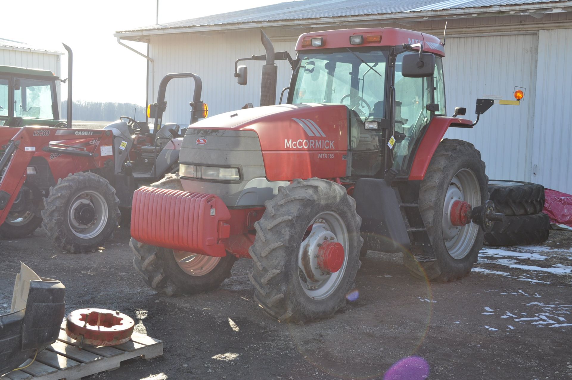 McCormick MTX 165 MFWD tractor, 18.4-42 axle duals, 14.9R30 front, C/H/A, shuttle shift, 16 spd - Image 2 of 21