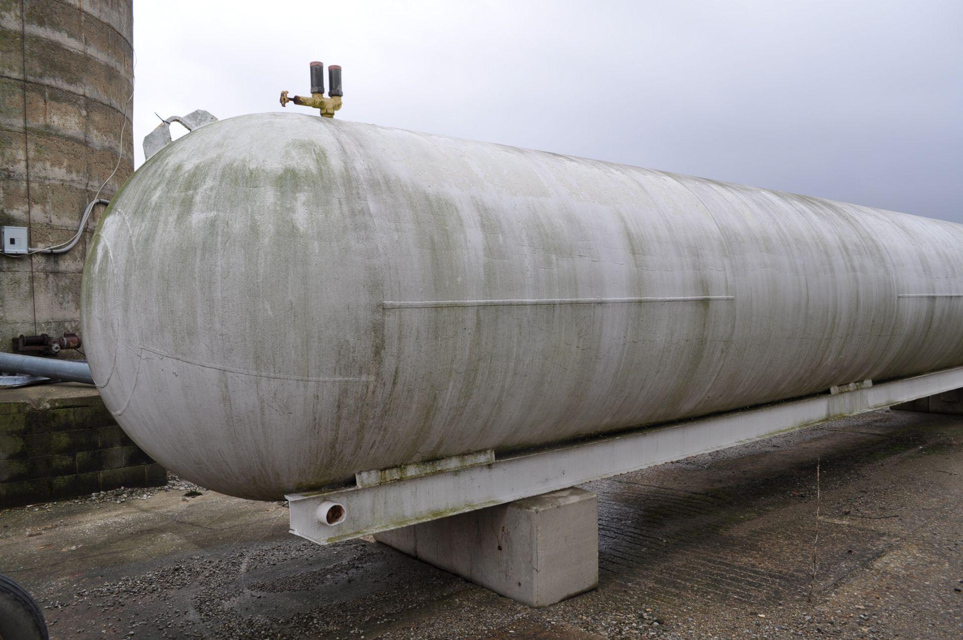 1969 12,000 gal Trinity tank, .573 shell, .328 head, 84” dia, 542” long, SN 367173, last used for - Image 7 of 10