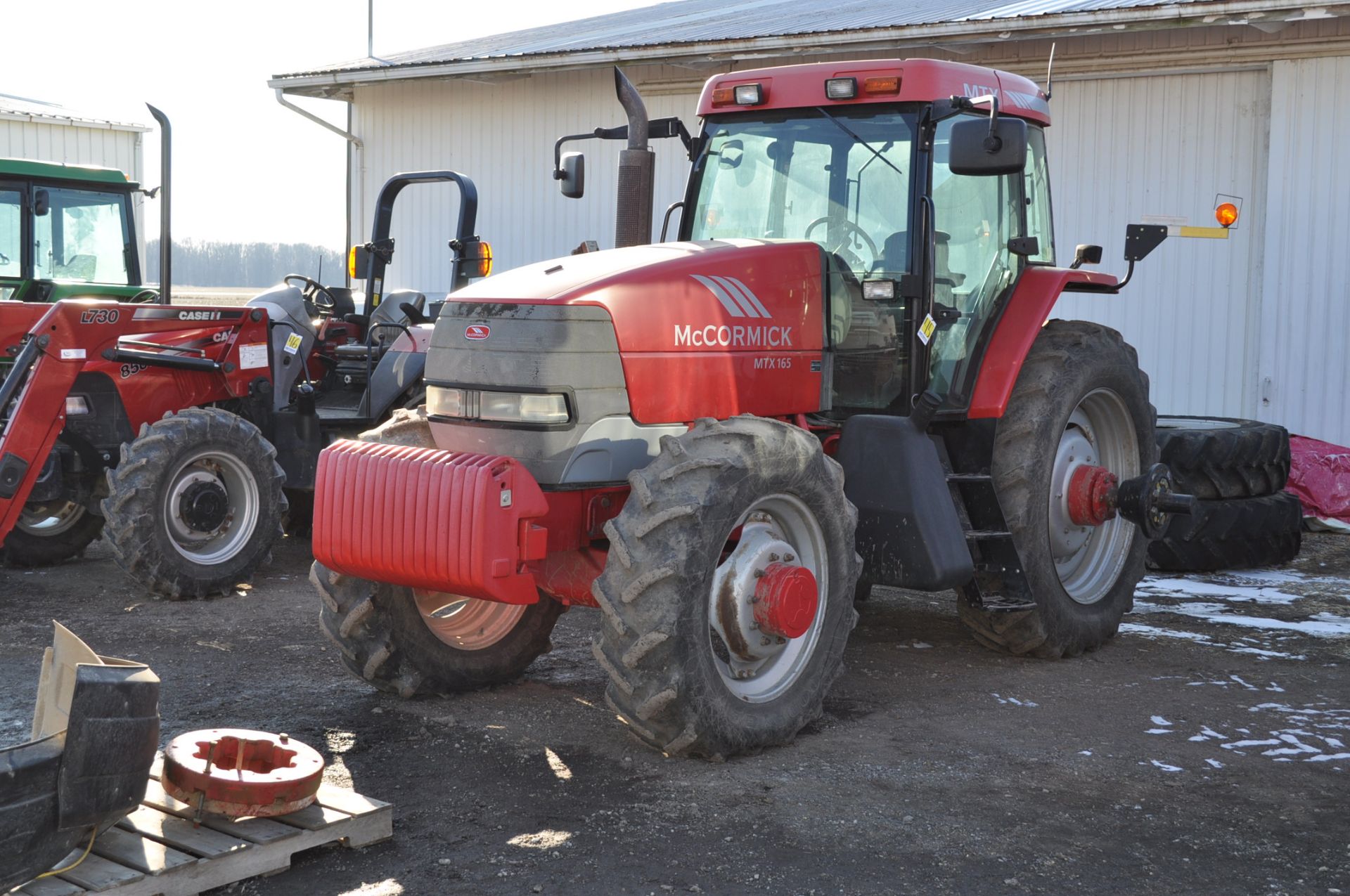 McCormick MTX 165 MFWD tractor, 18.4-42 axle duals, 14.9R30 front, C/H/A, shuttle shift, 16 spd - Image 3 of 21