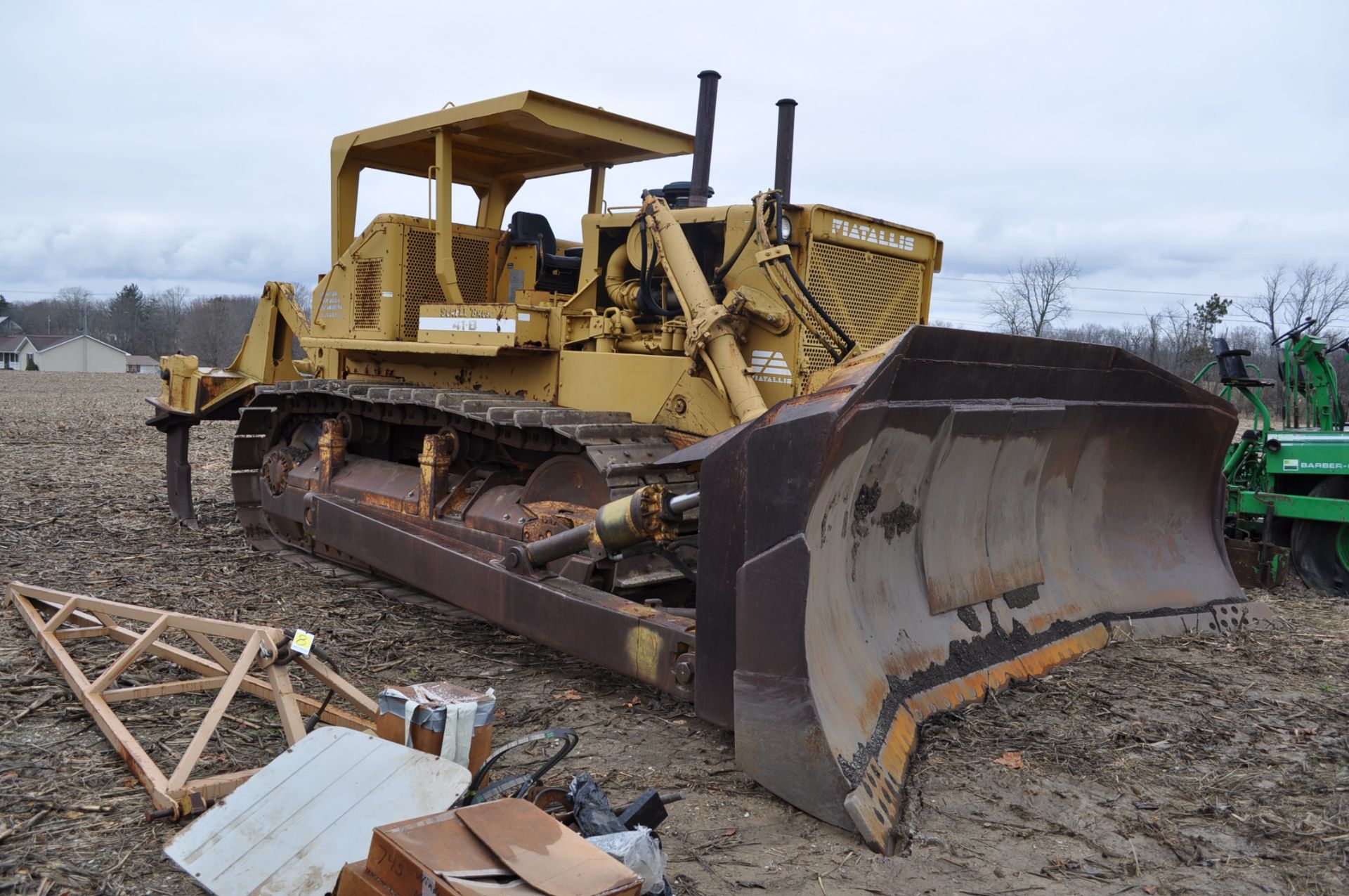 Fiat-Allis 41-B dozer, 32” wide tracks, 2-way 18 ½’ blade, rear ripper, SN 75503356 - Image 2 of 22