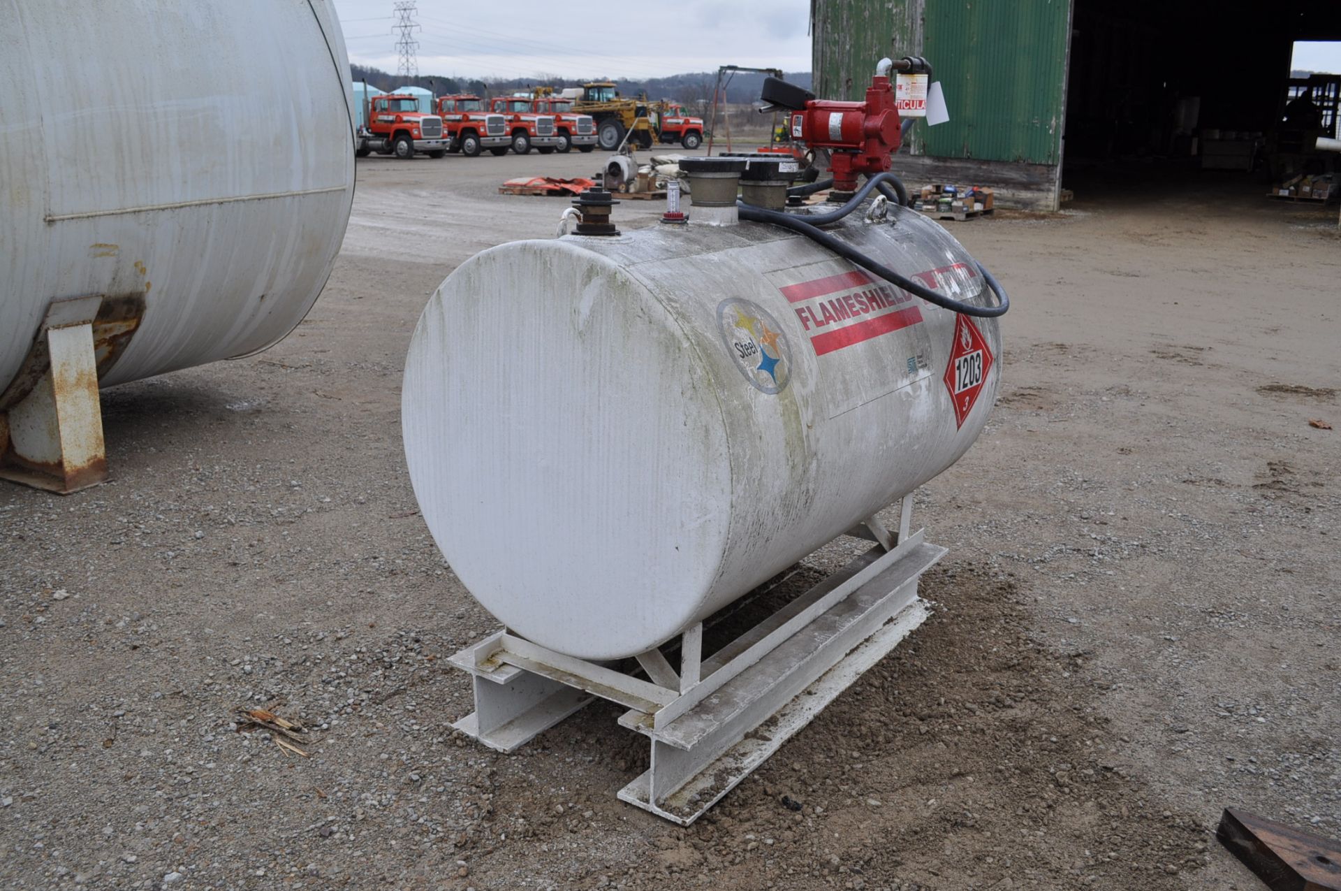 300 gallon dual wall flame-shield fuel tank, on skid, Fill-rite 20 GPM 110v pump, auto nozzle - Image 3 of 8