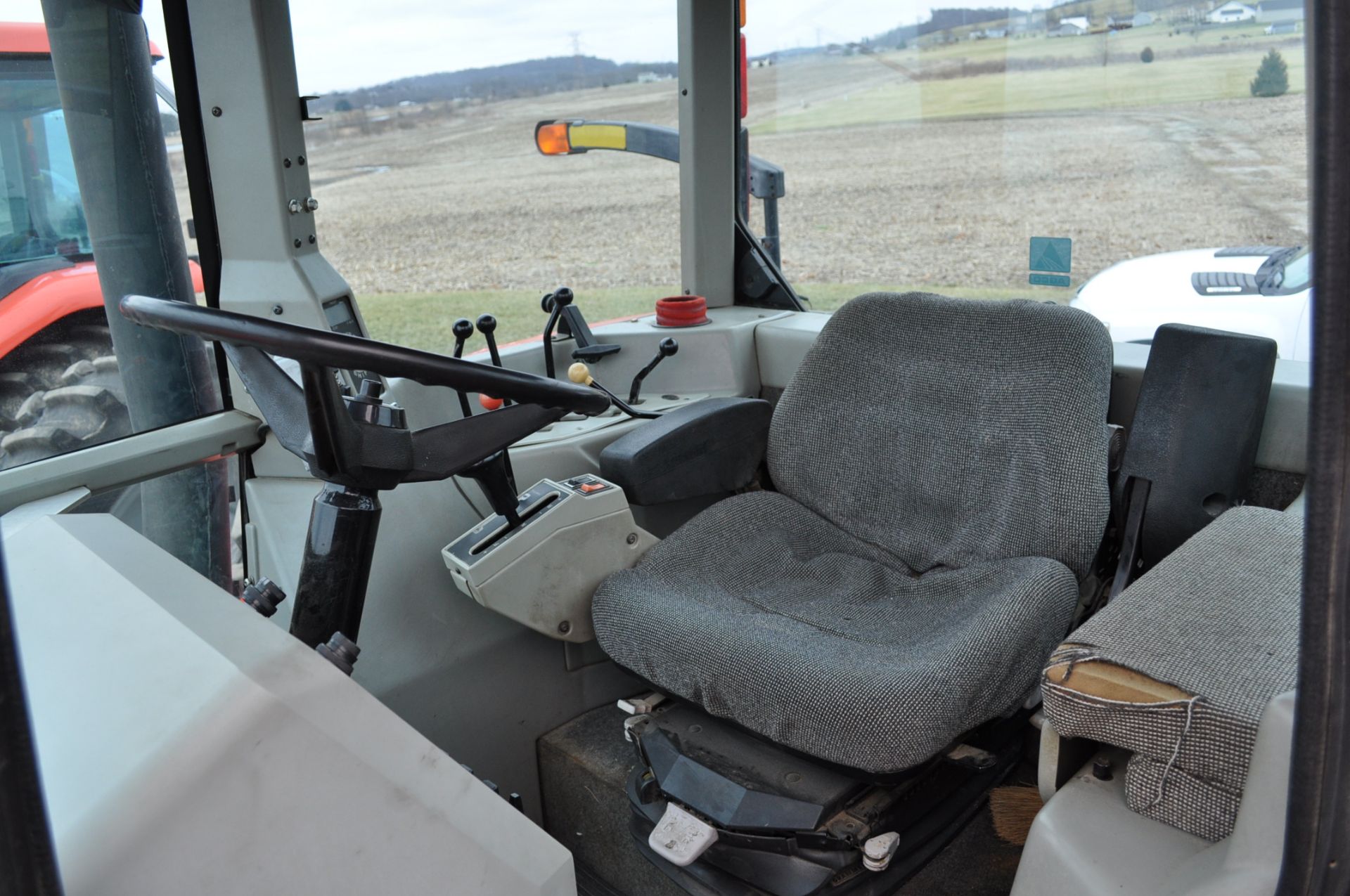 Agco Allis 9695 MFWD tractor, 520/85 R 42 rear duals, 420/90 R 30 front duals, fenders, frt wts, 3 - Image 15 of 18