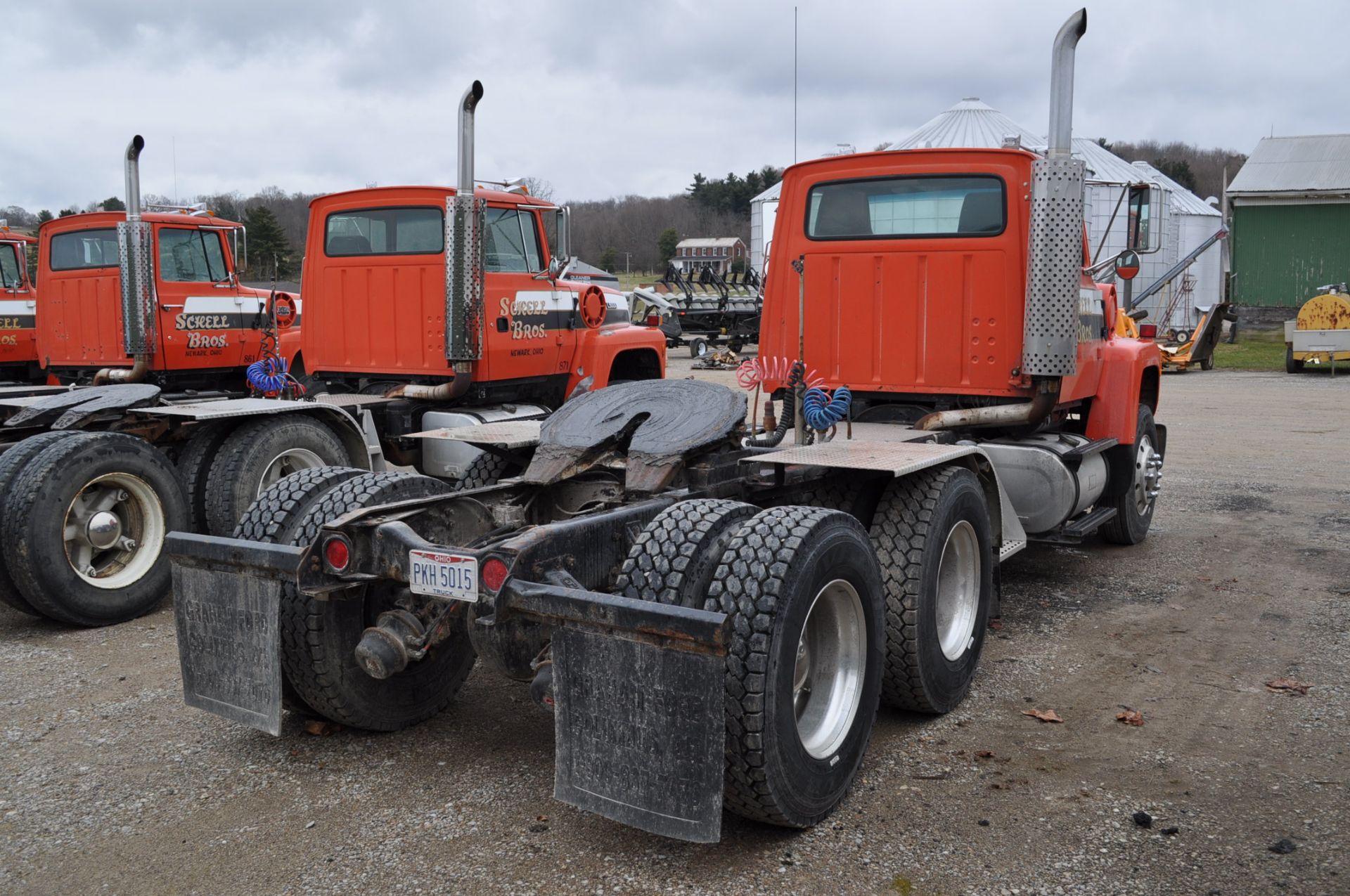 1989 Ford L9000 semi truck, day cab, 3406B CAT, 10 speed, spring ride, REBUILT SALVAGE TITLE - Image 3 of 20