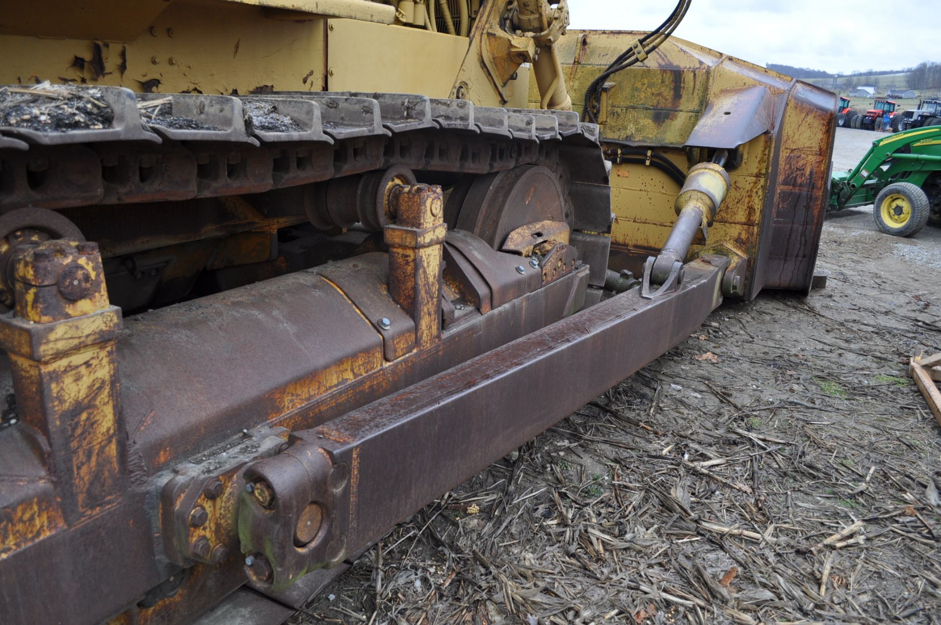 Fiat-Allis 41-B dozer, 32” wide tracks, 2-way 18 ½’ blade, rear ripper, SN 75503356 - Image 12 of 22