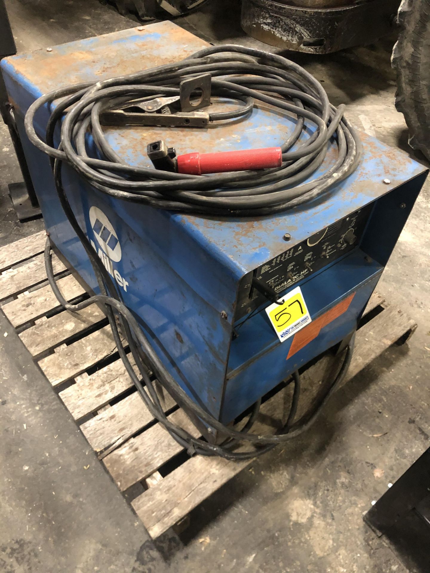 Miller DialARC HF 250 TIG/Stick welder, set up for stick welding, 1 phase input, SN JJ434988