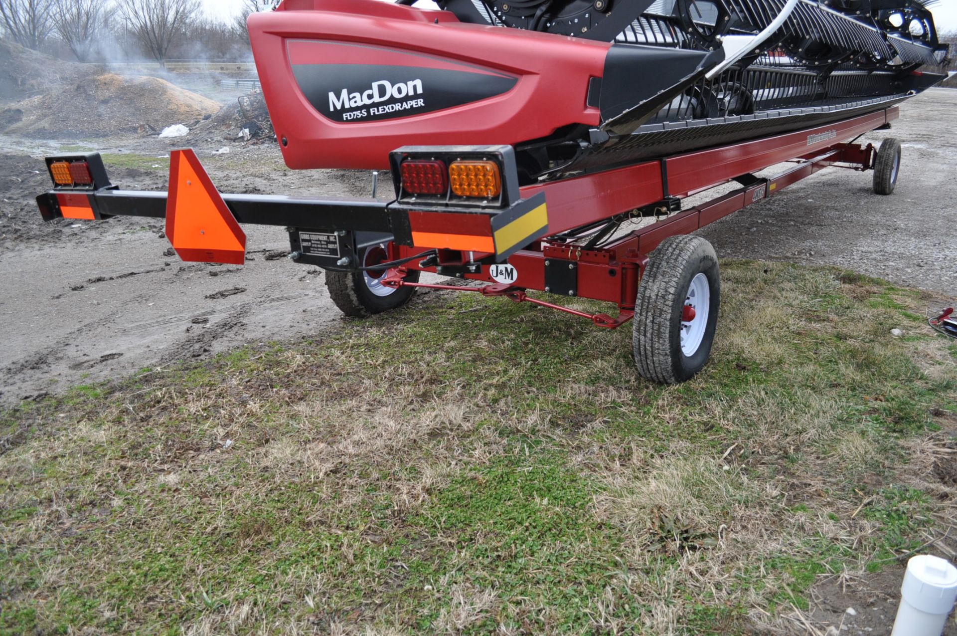 J & M 4WS15 Header cart w/ light kit 235/85R16 tires, SN# 1305181 - Image 3 of 8