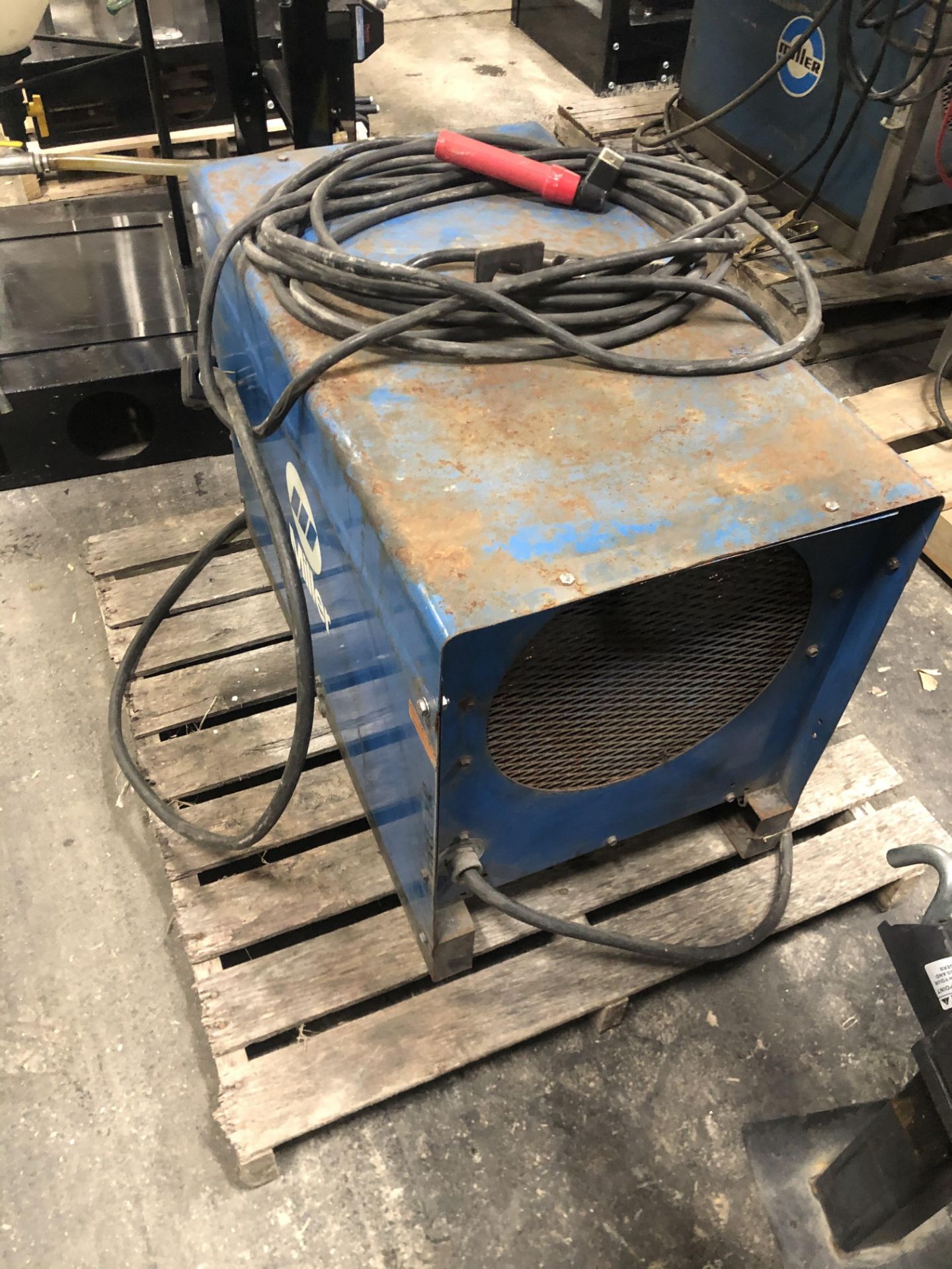 Miller DialARC HF 250 TIG/Stick welder, set up for stick welding, 1 phase input, SN JJ434988 - Image 3 of 5