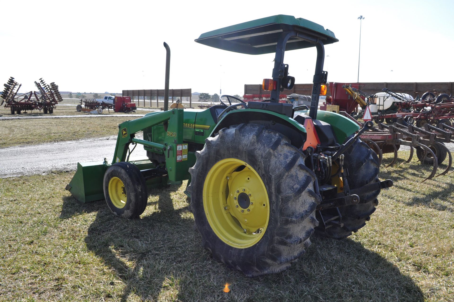 John Deere 5300 tractor, 16.9-3- rear, 9.50L-15 front, diesel, 2 hyd remotes, 540 PTO, 3 pt, - Image 4 of 14