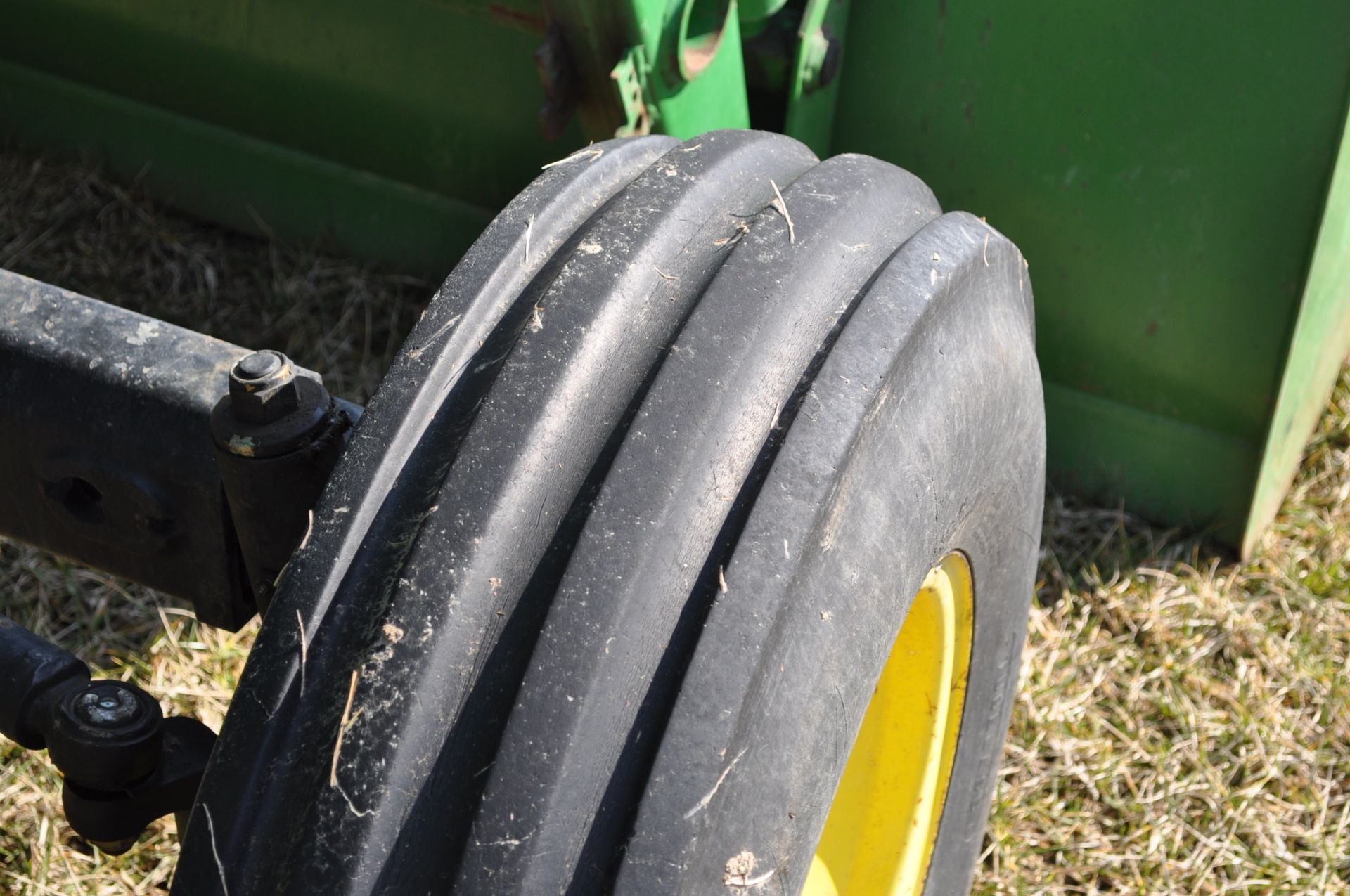 John Deere 5300 tractor, 16.9-3- rear, 9.50L-15 front, diesel, 2 hyd remotes, 540 PTO, 3 pt, - Image 9 of 14