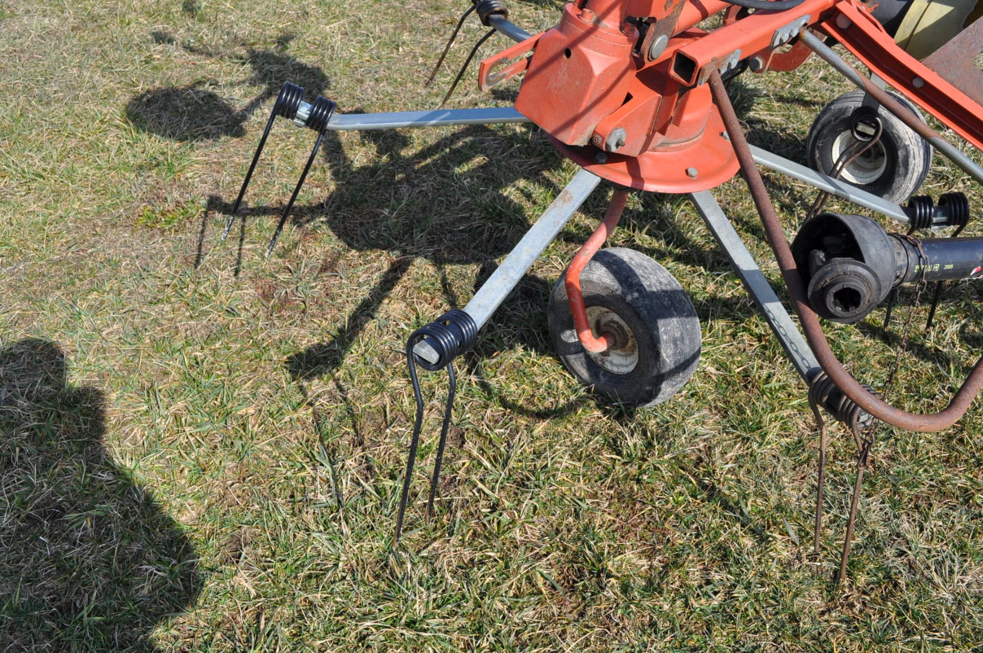 Agco 3727 4 basket tedder, hyd fold, pull type, 540 PTO - Image 6 of 6