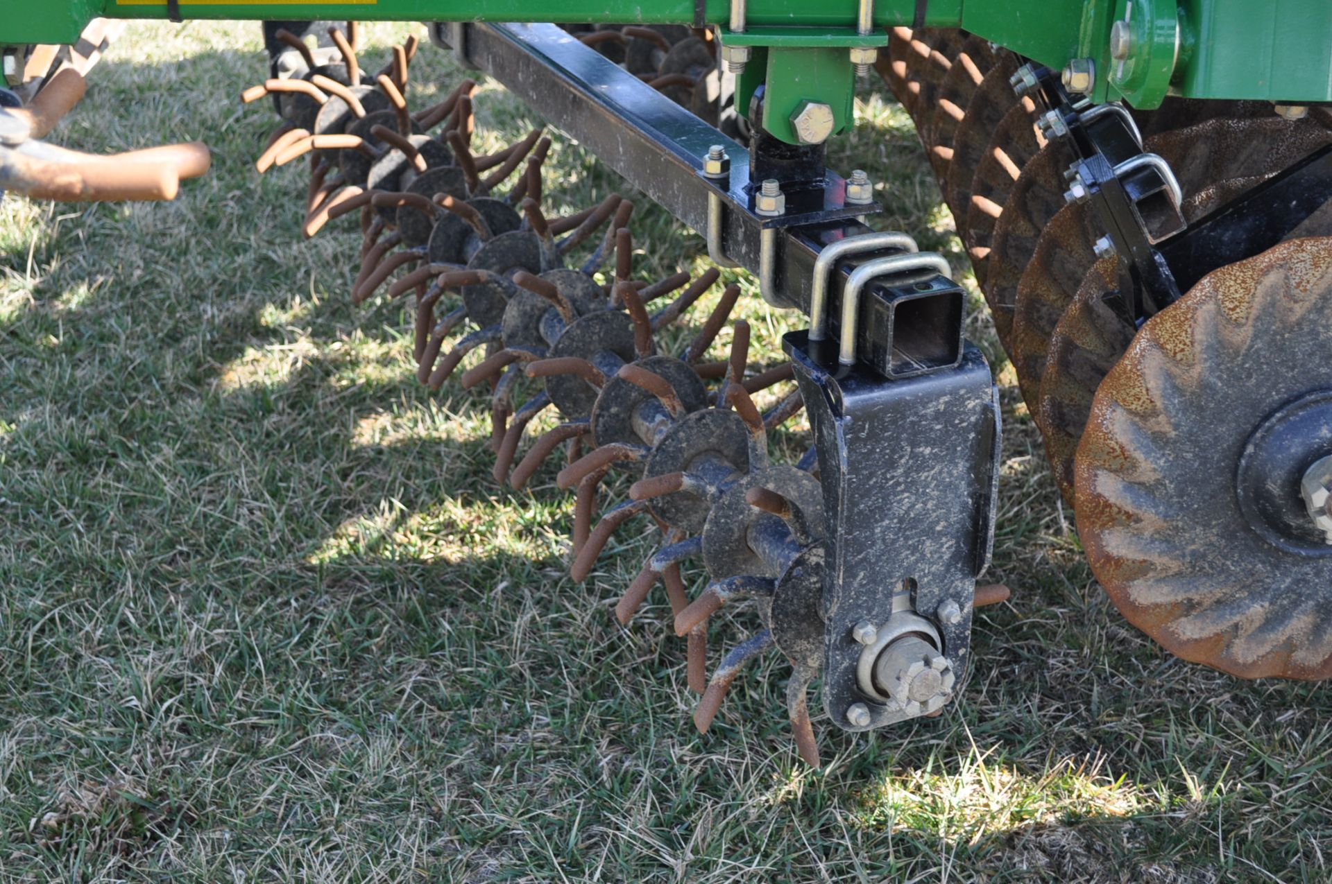 24’ Great Plains Turbo MAX, 380/55R16.5 transport tires, hyd angle adjust, SN GPC5357H - Image 12 of 15