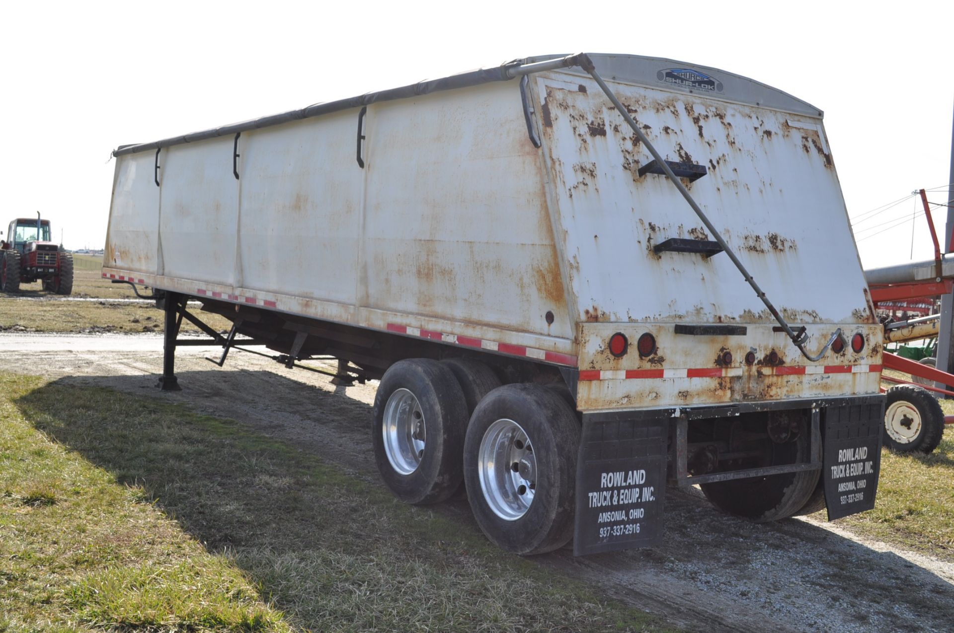 34’ Drake steel grain trailer, tandem axle, roll tarp, spring ride, 4 alum wheels, - Image 3 of 14