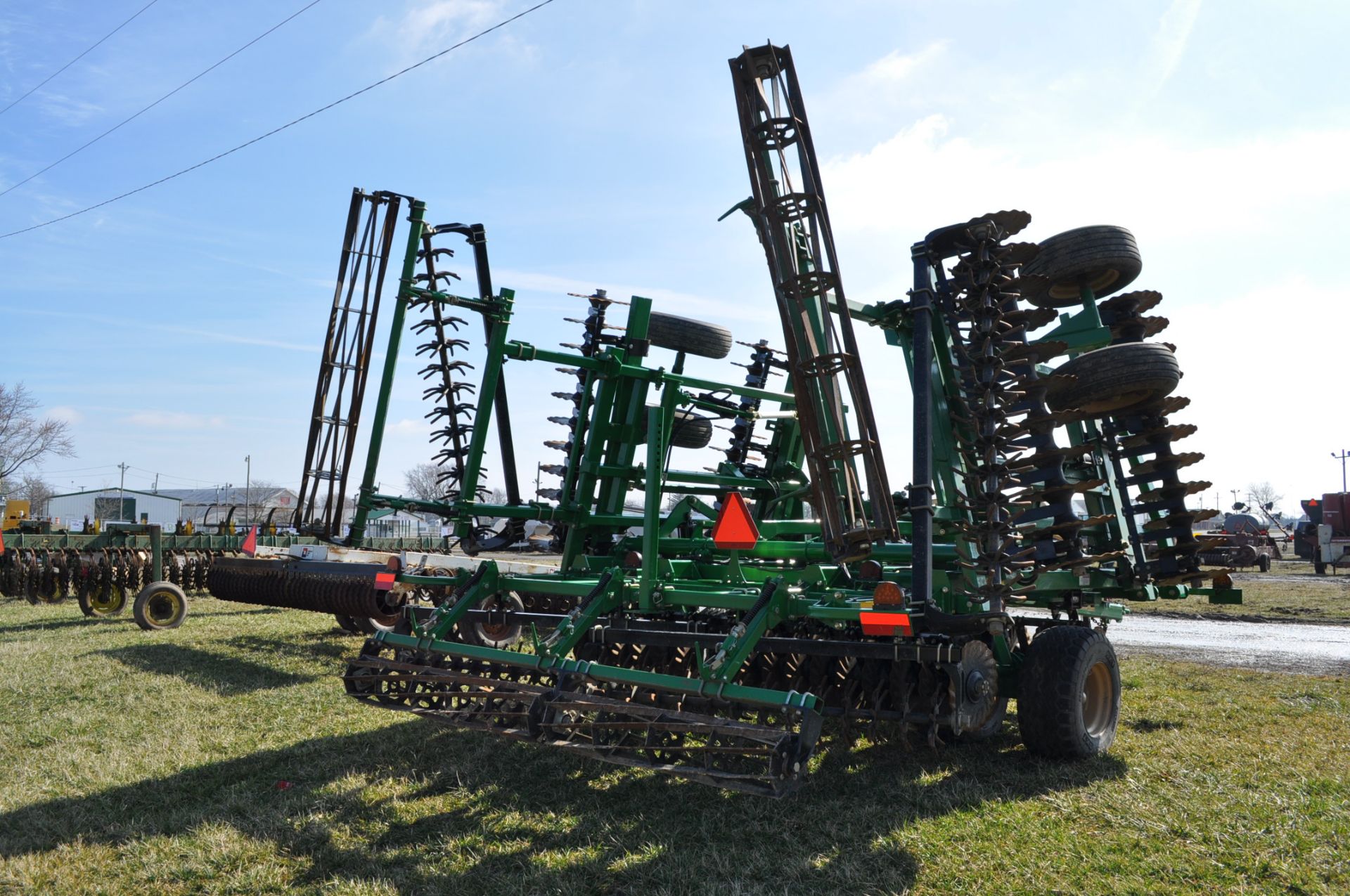 24’ Great Plains Turbo MAX, 380/55R16.5 transport tires, hyd angle adjust, SN GPC5357H - Image 3 of 15