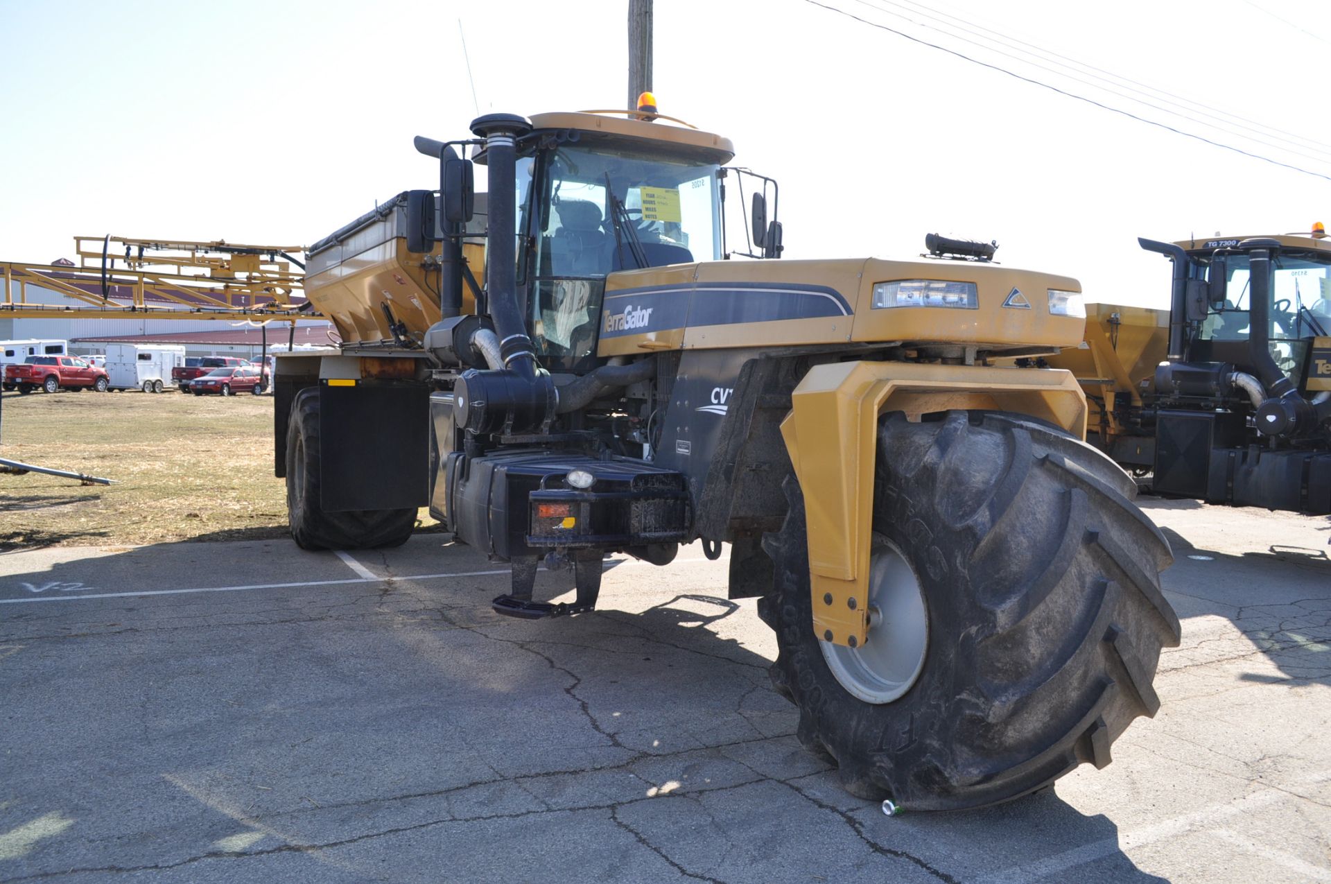 2012 Terra-Gator 7300, twin-bin dry box, CVT, Raven Viper Pro, auto steer, 1000/50R25 floaters, - Image 4 of 18