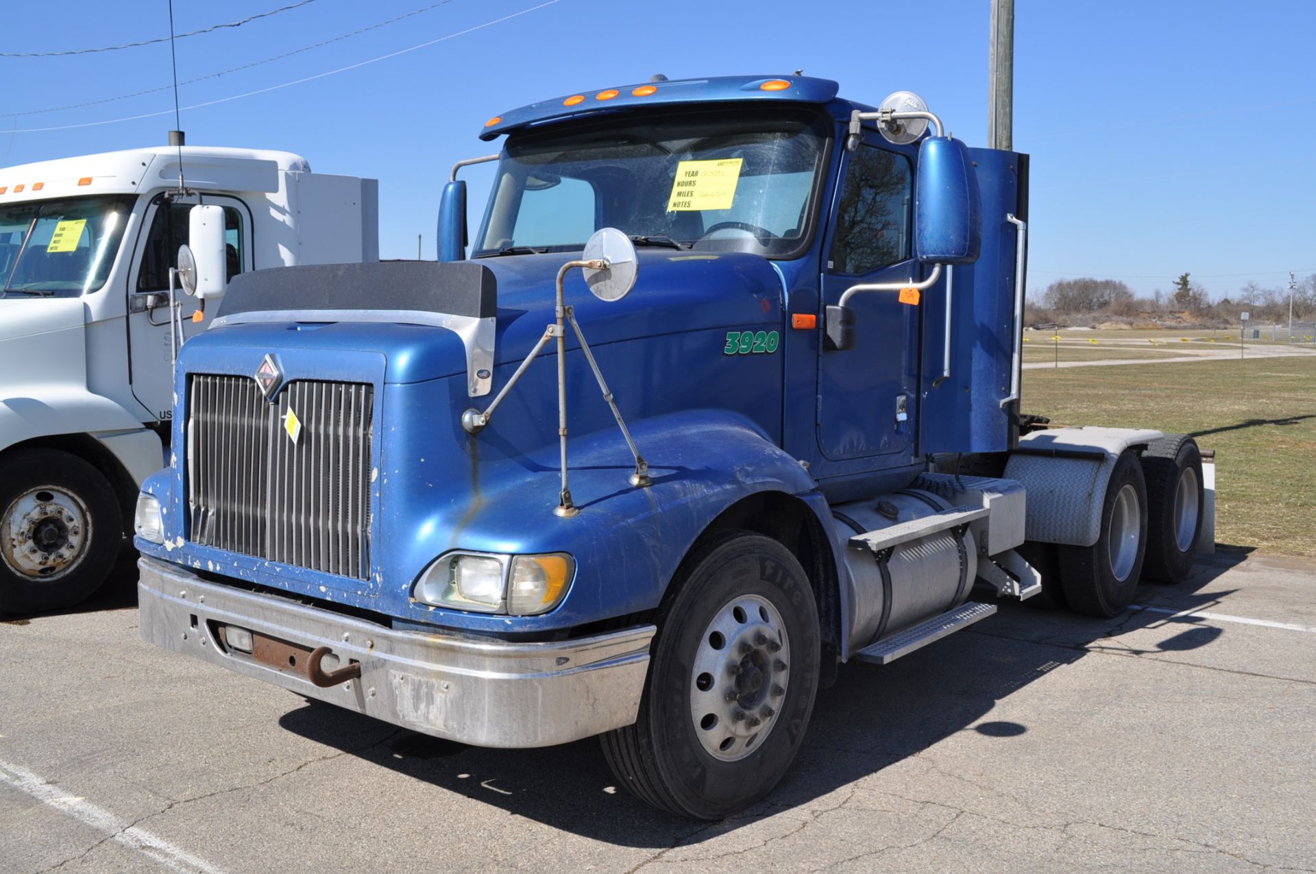 2005 International 9400-I semi tractor, tandem, Cummins ISX,10-speed, air ride, 766,280 mi