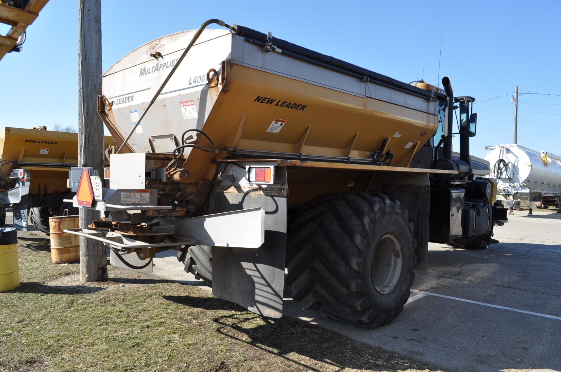 2012 Terra-Gator 7300, twin-bin dry box, CVT, Raven Viper Pro, auto steer, 1000/50R25 floaters, - Image 3 of 18