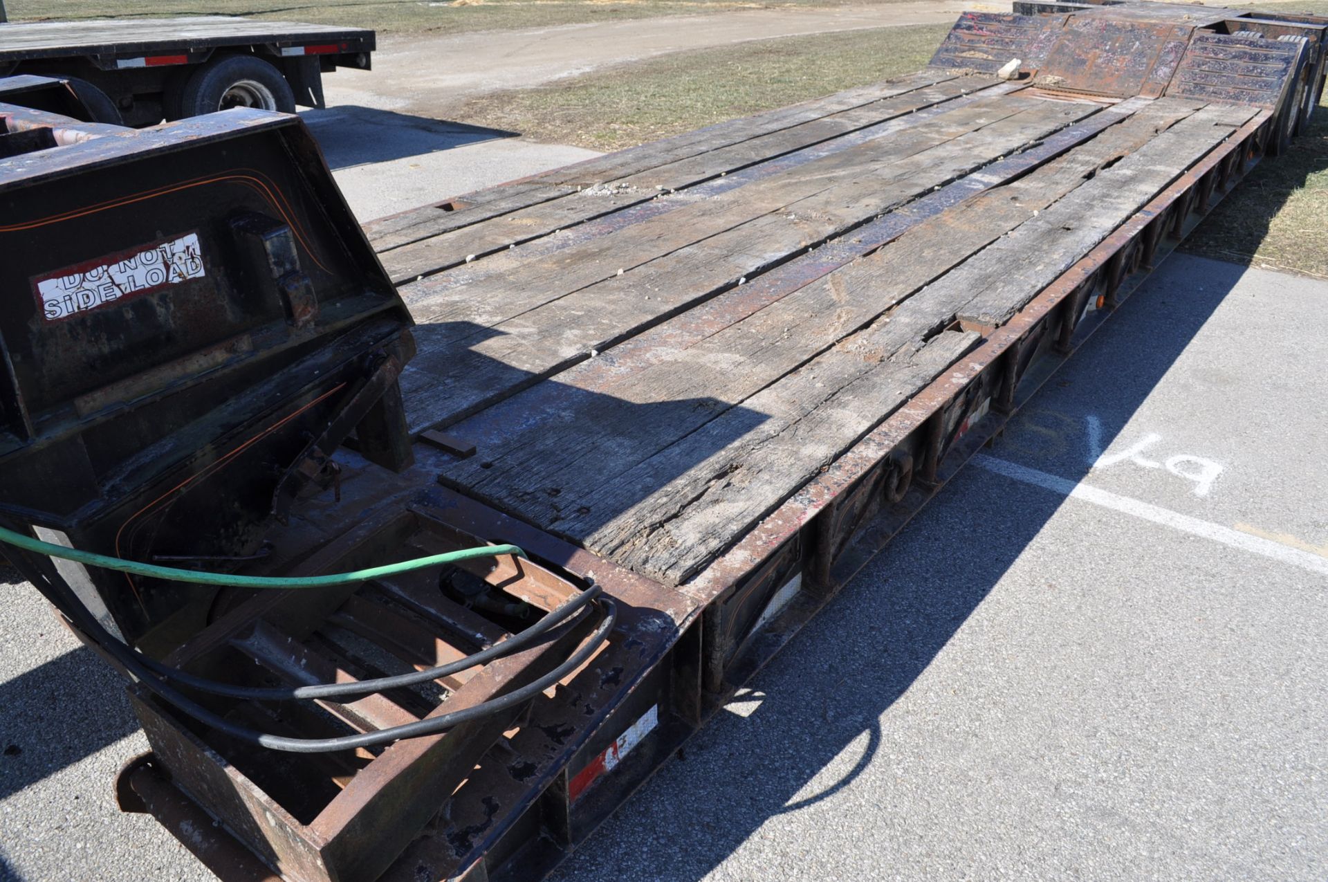 2001 Witzco Challenger detach trailer, pony motor, tandem axle, 35 Ton Cap, VIN 1W8A11D291S000272 - Image 7 of 12