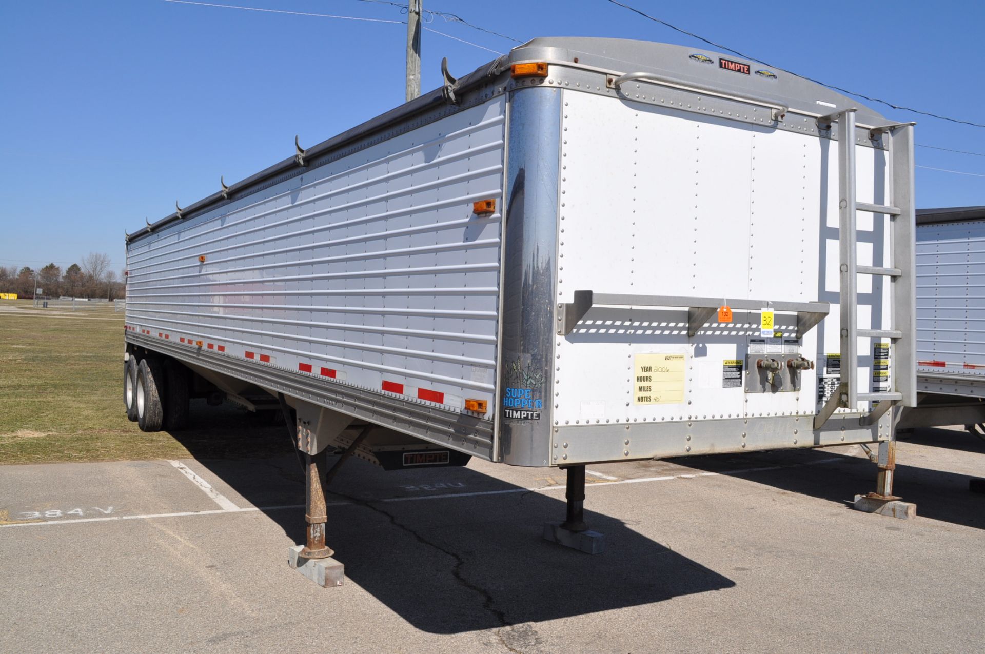 2006 40’ Timpte Hopper Bottom, tandem, air ride, roll tarp - Image 5 of 11