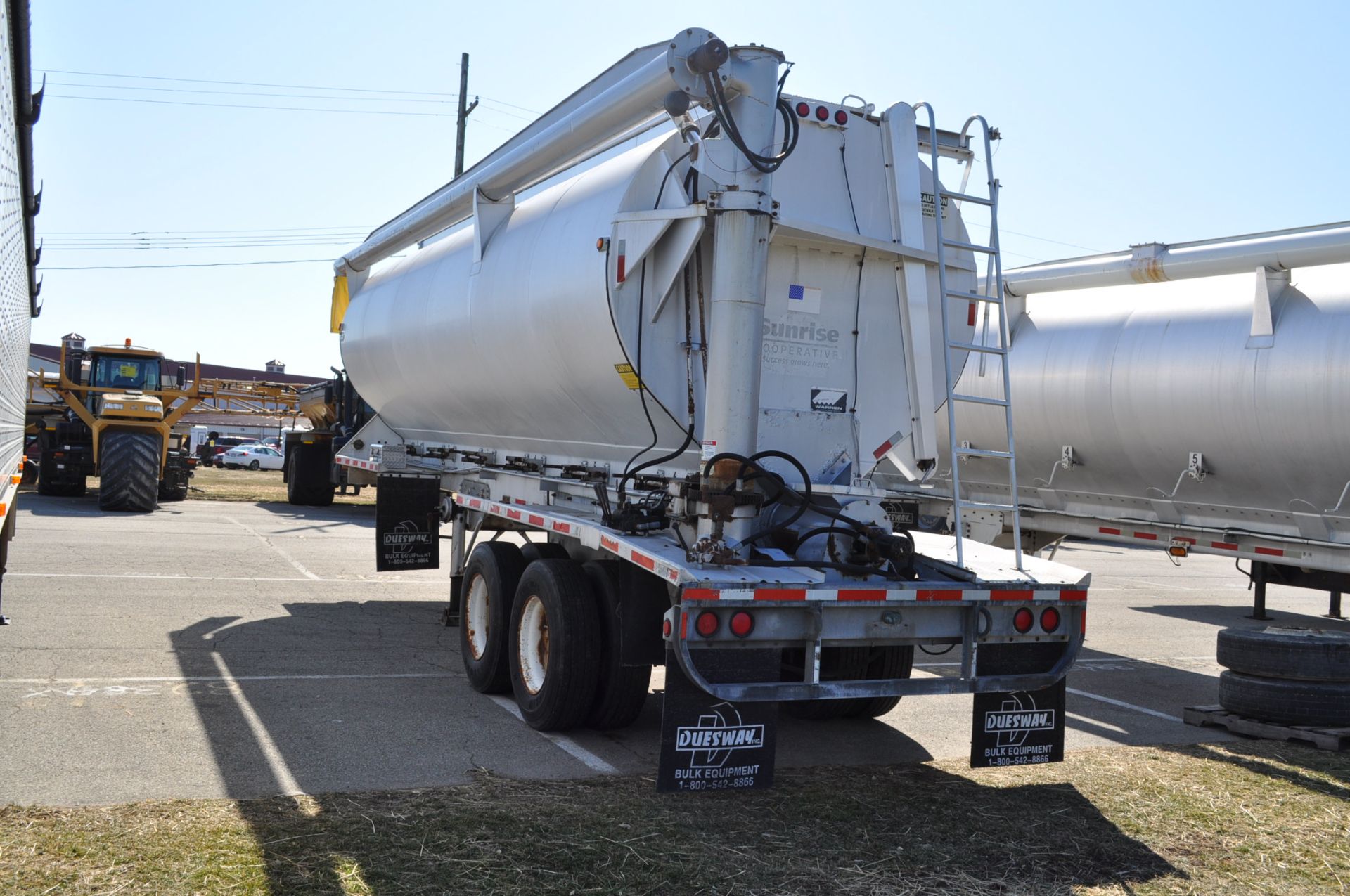 1993 Warren 6-bin bulk feed semi trailer, tandem, 32’ auger - Image 3 of 12