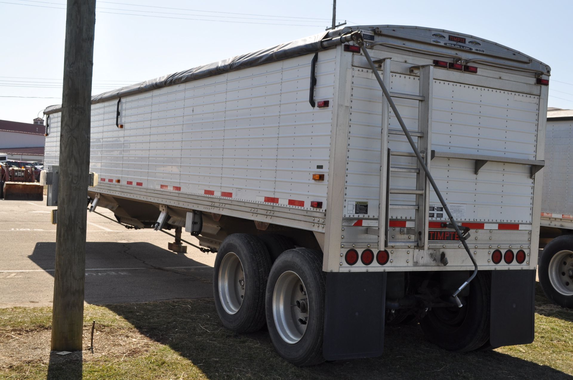 2006 40’ Timpte Hopper Bottom, tandem, air ride, roll tarp - Image 3 of 11