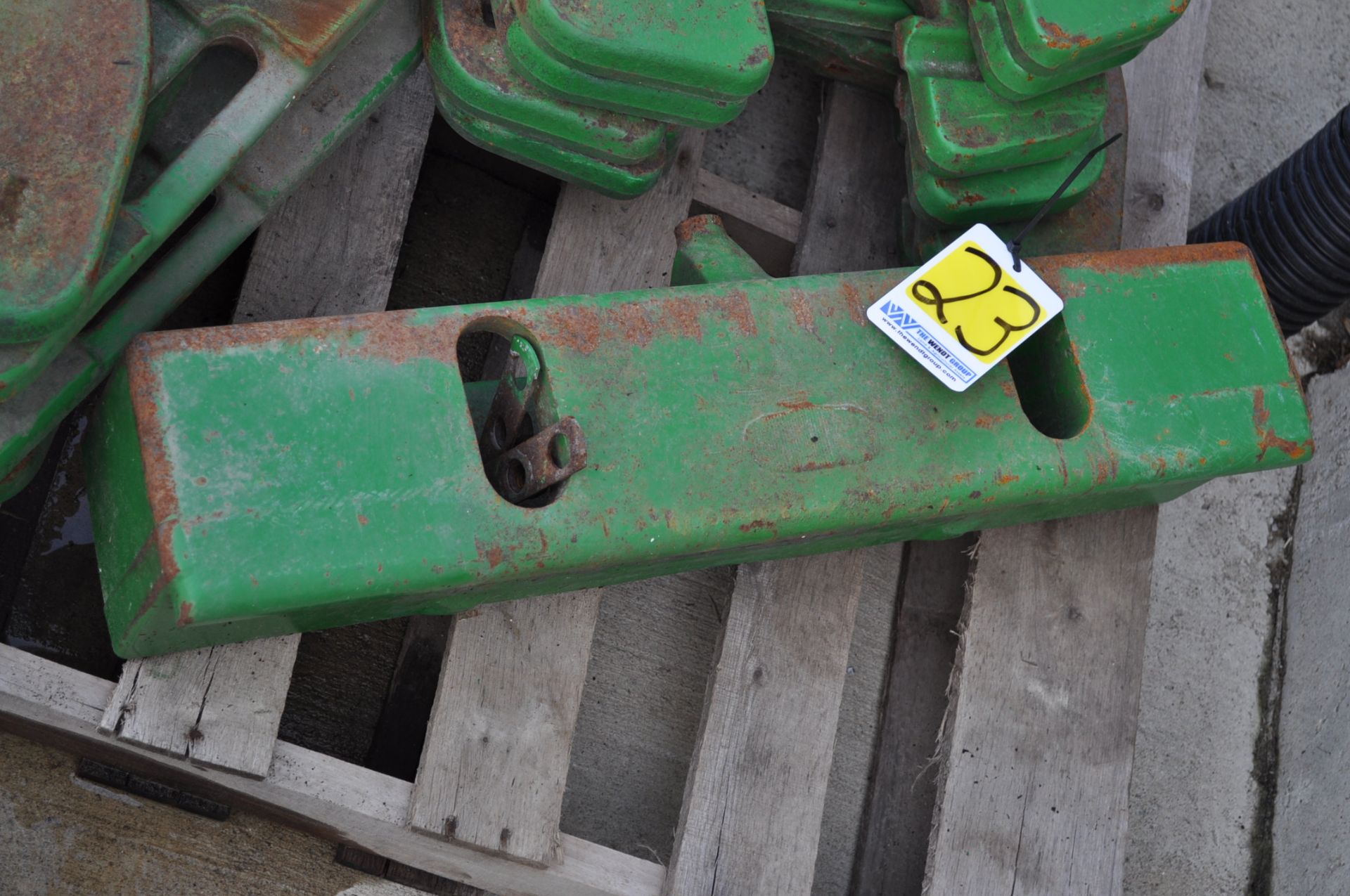 John Deere front weight bracket - Image 2 of 2