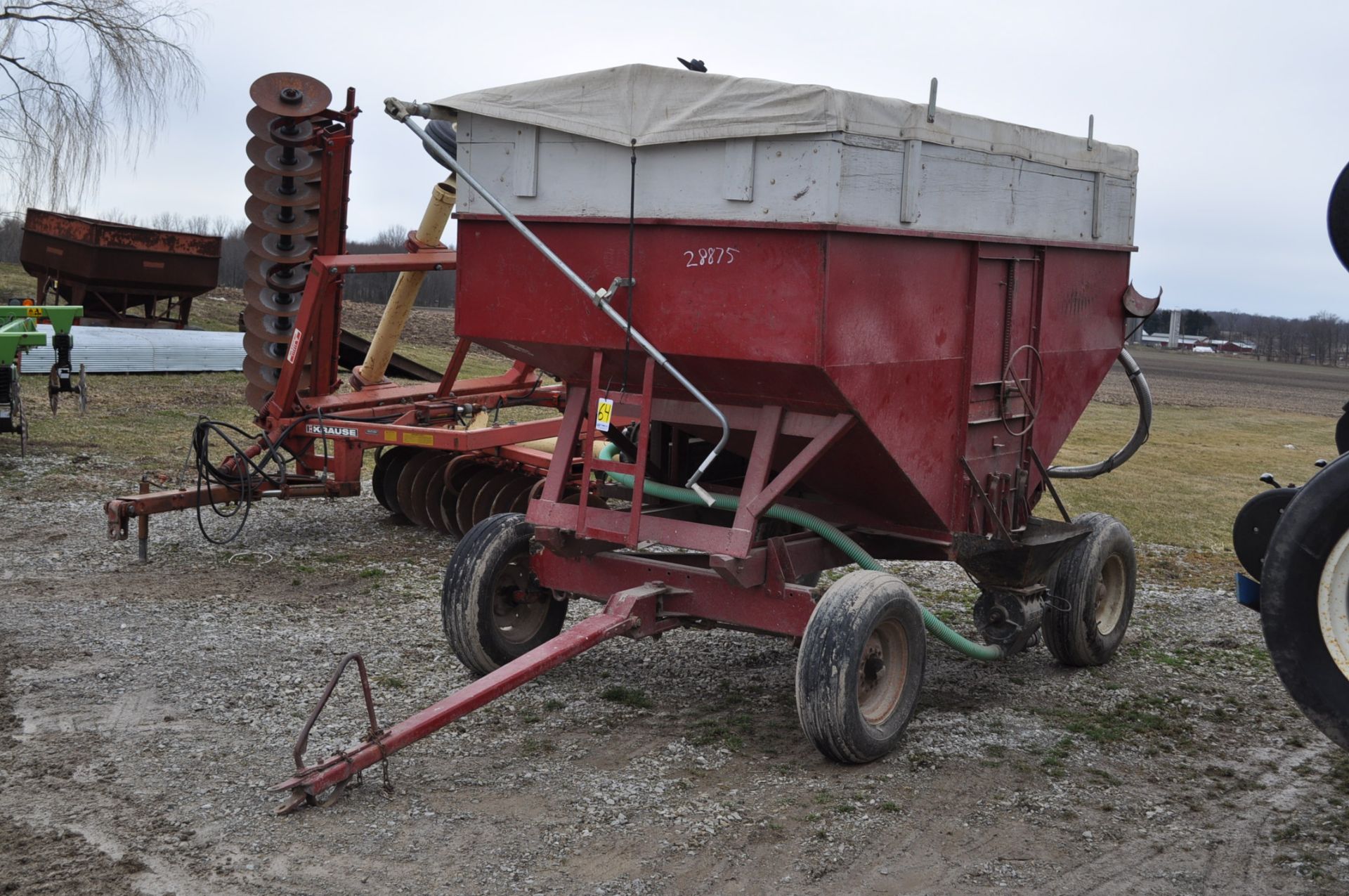 Gravity bed wagon on gear, 11L-15 ties, with Yetter seed Jet air transfer system, roll tarp - Image 2 of 8