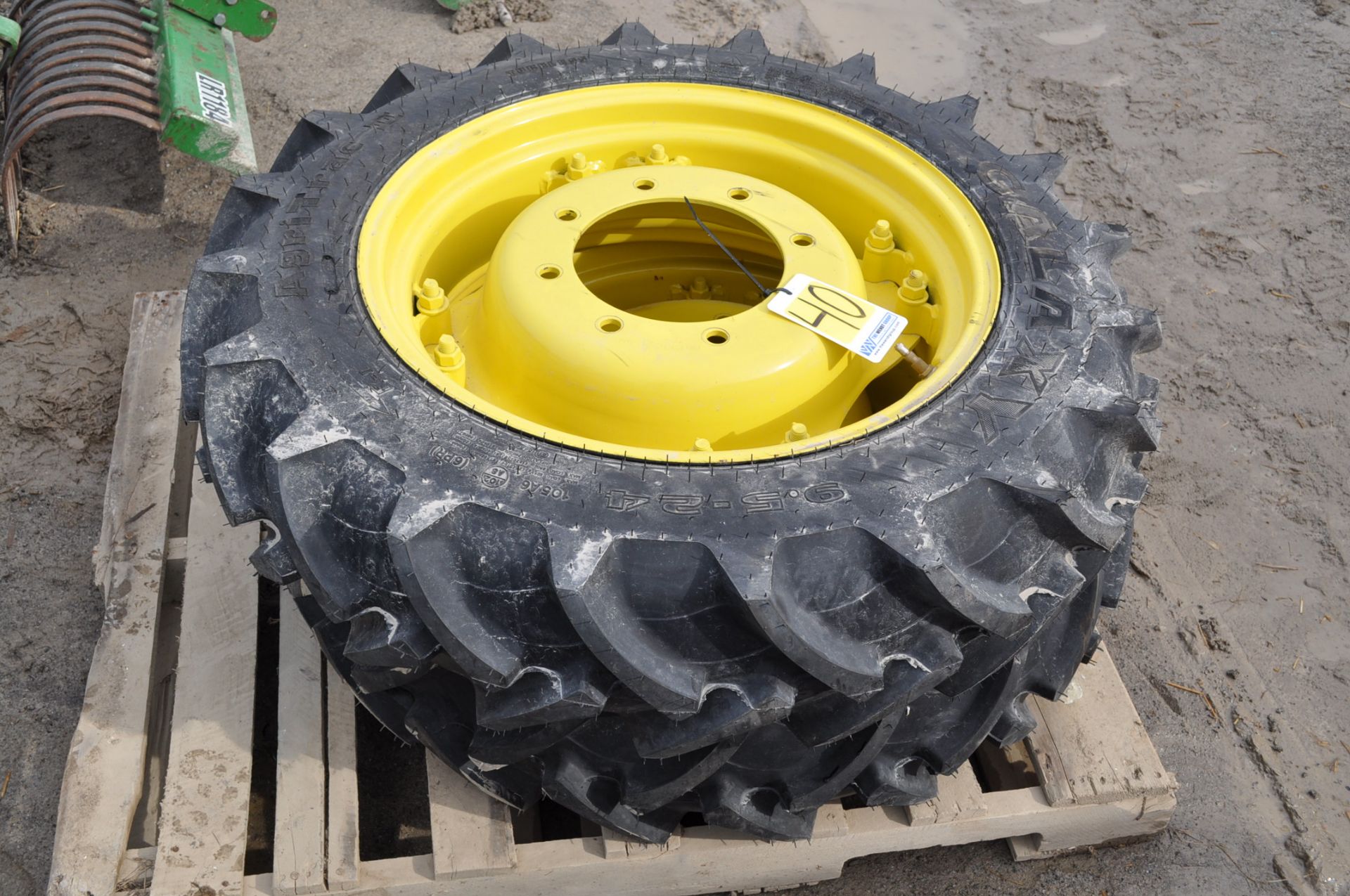 NEW Pair 9.5 – 24 tires on 8 bolt rims, fits John Deere 5000 series tractor