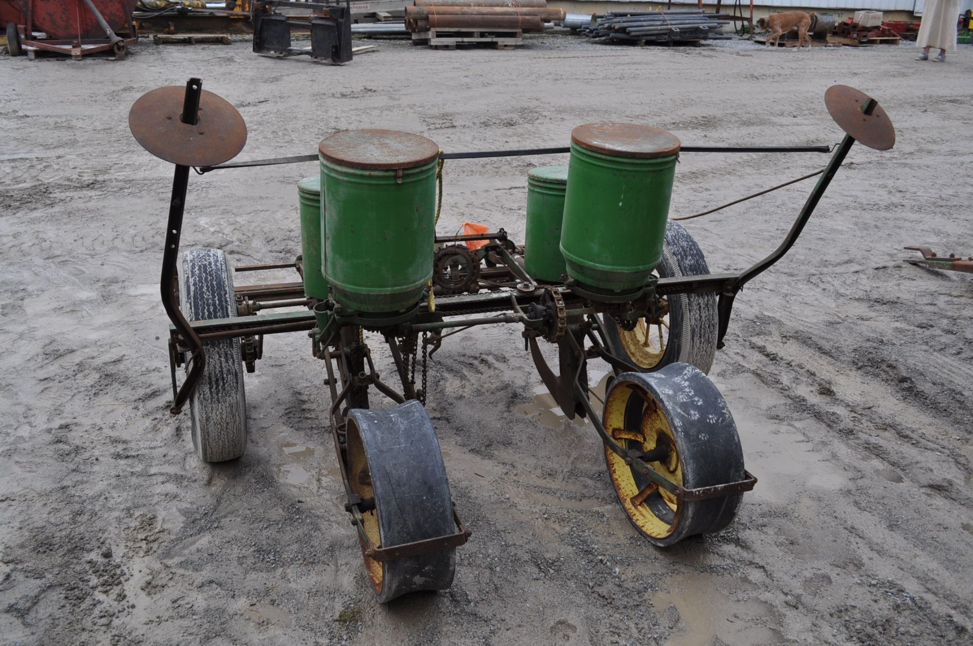 John Deere 290 corn planter, 2 row with dry fertilizer - Image 3 of 7