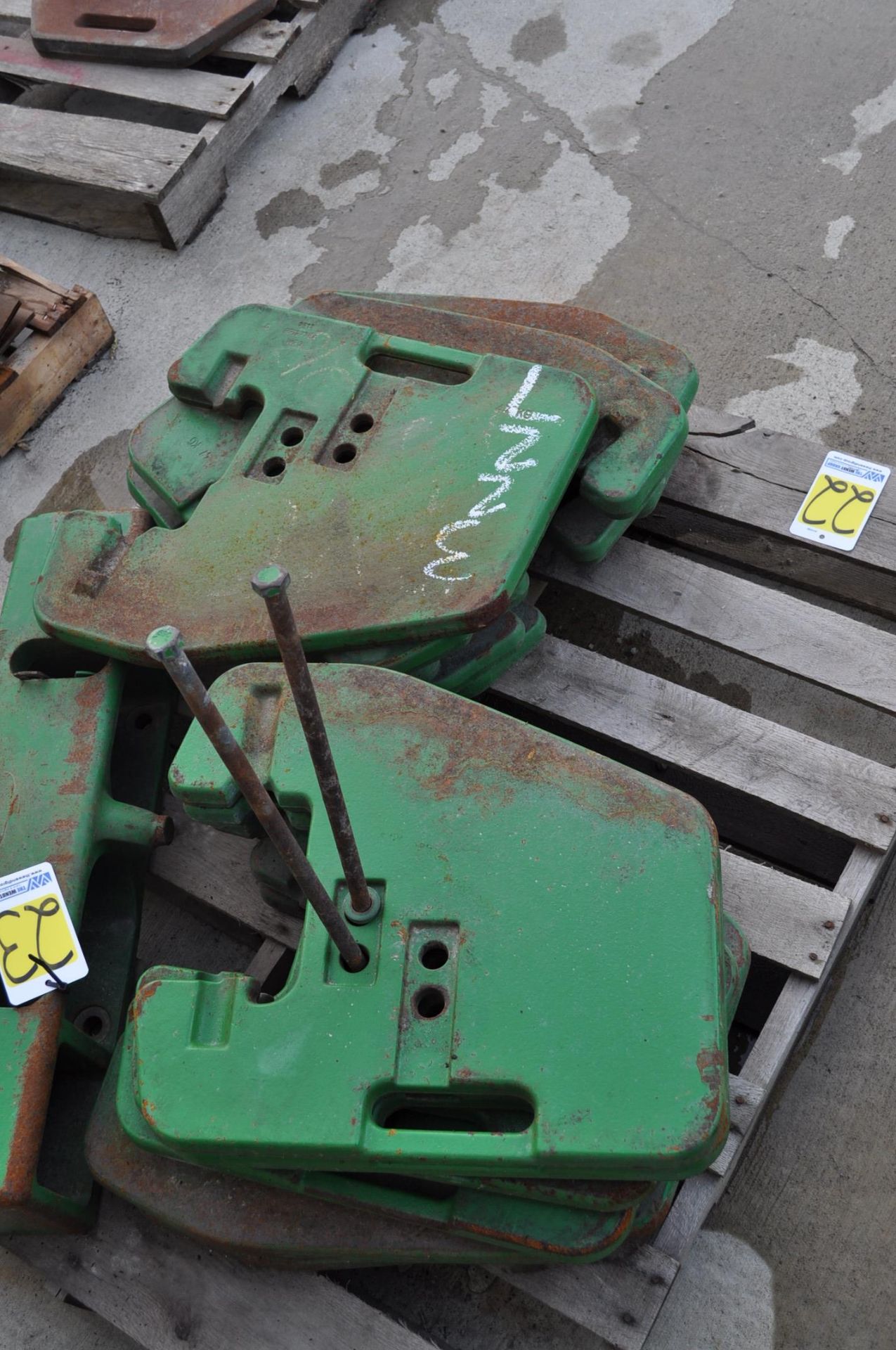 12 front John Deere weights - Image 2 of 2