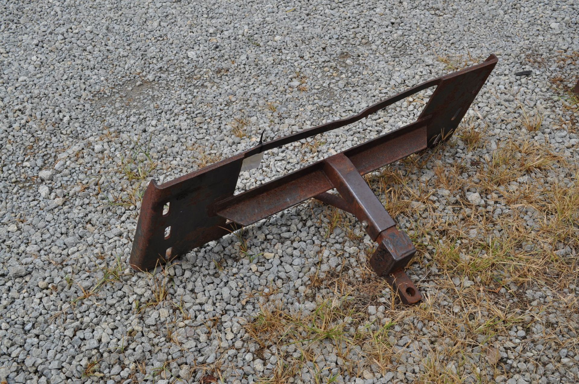 Skidloader plate hitch, 2” receiver - Image 2 of 2