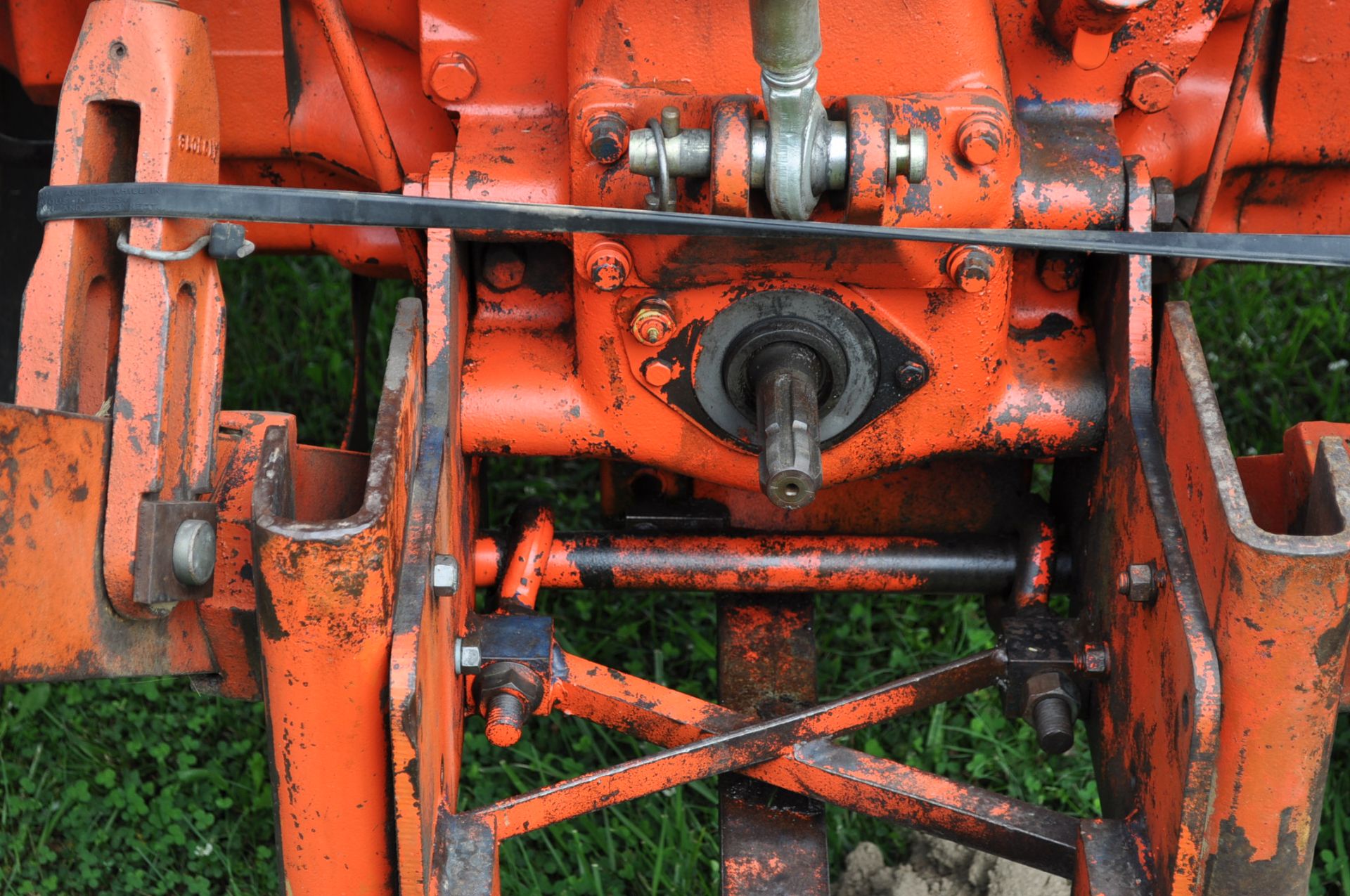 Case 2290 tractor, diesel, 16.9-38 duals, 11.00-16 front, 4 post canopy, 350 hrs on engine overhaul, - Image 15 of 28